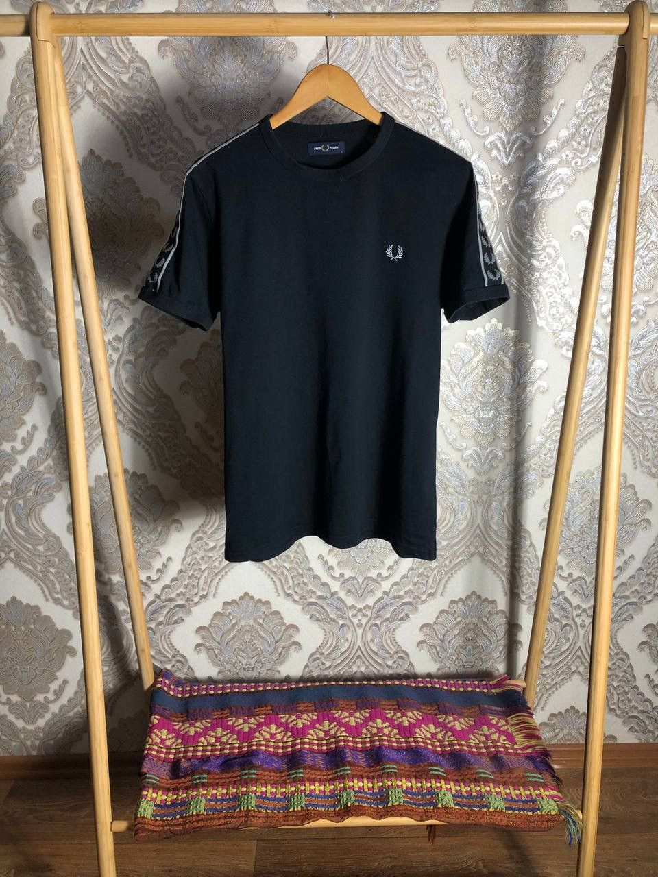 Fred Perry × Vintage VERY RARE FRED PERRY MONOGRAM LAMPAS CLASSIC T-SHIRT CASUAL Size US L / EU 52-54 / 3 - 1 Thumbnail