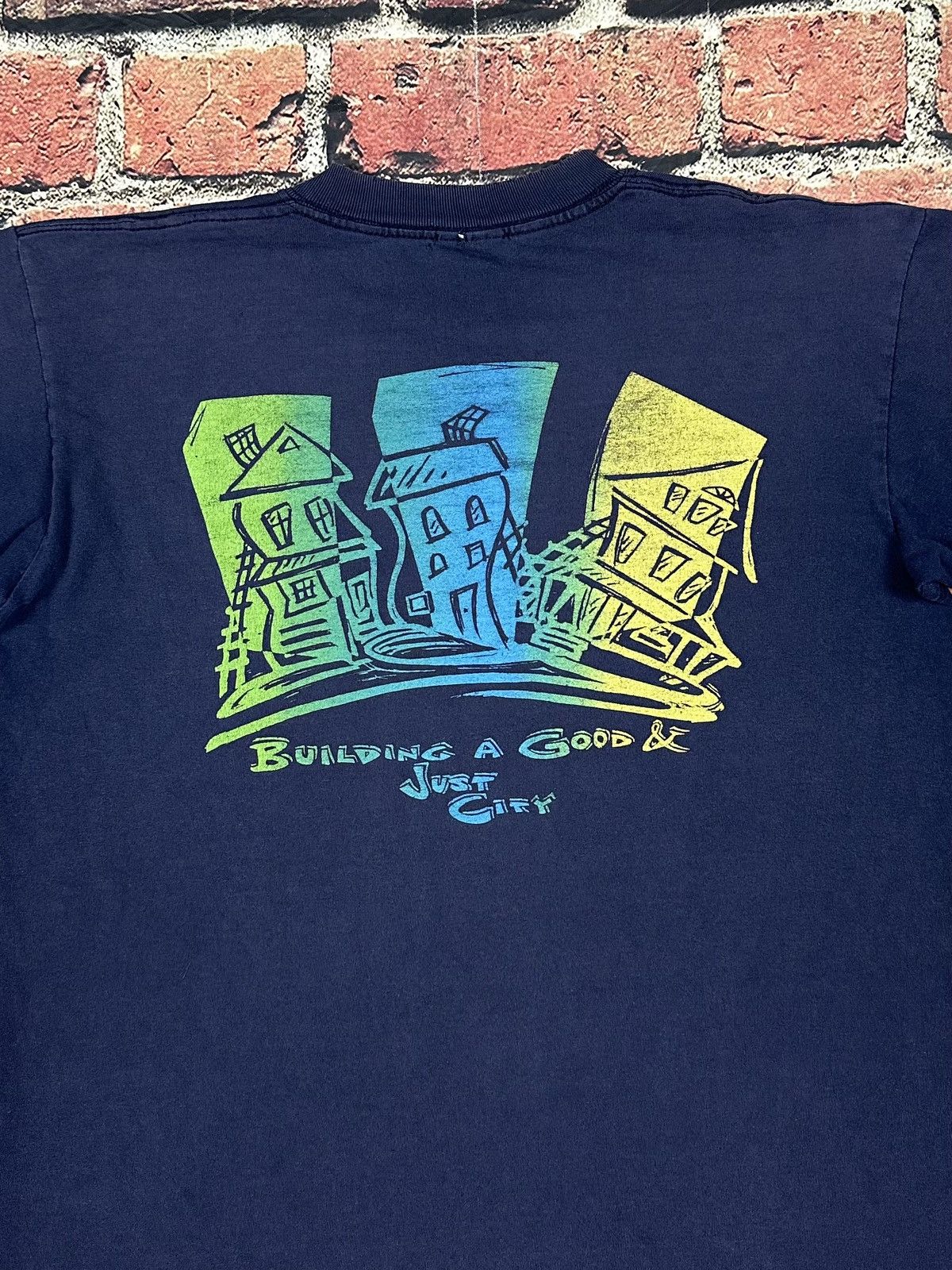 Vintage Vintage The Pittsburgh Project T Shirt Non Profit Faded Size US M / EU 48-50 / 2 - 3 Thumbnail