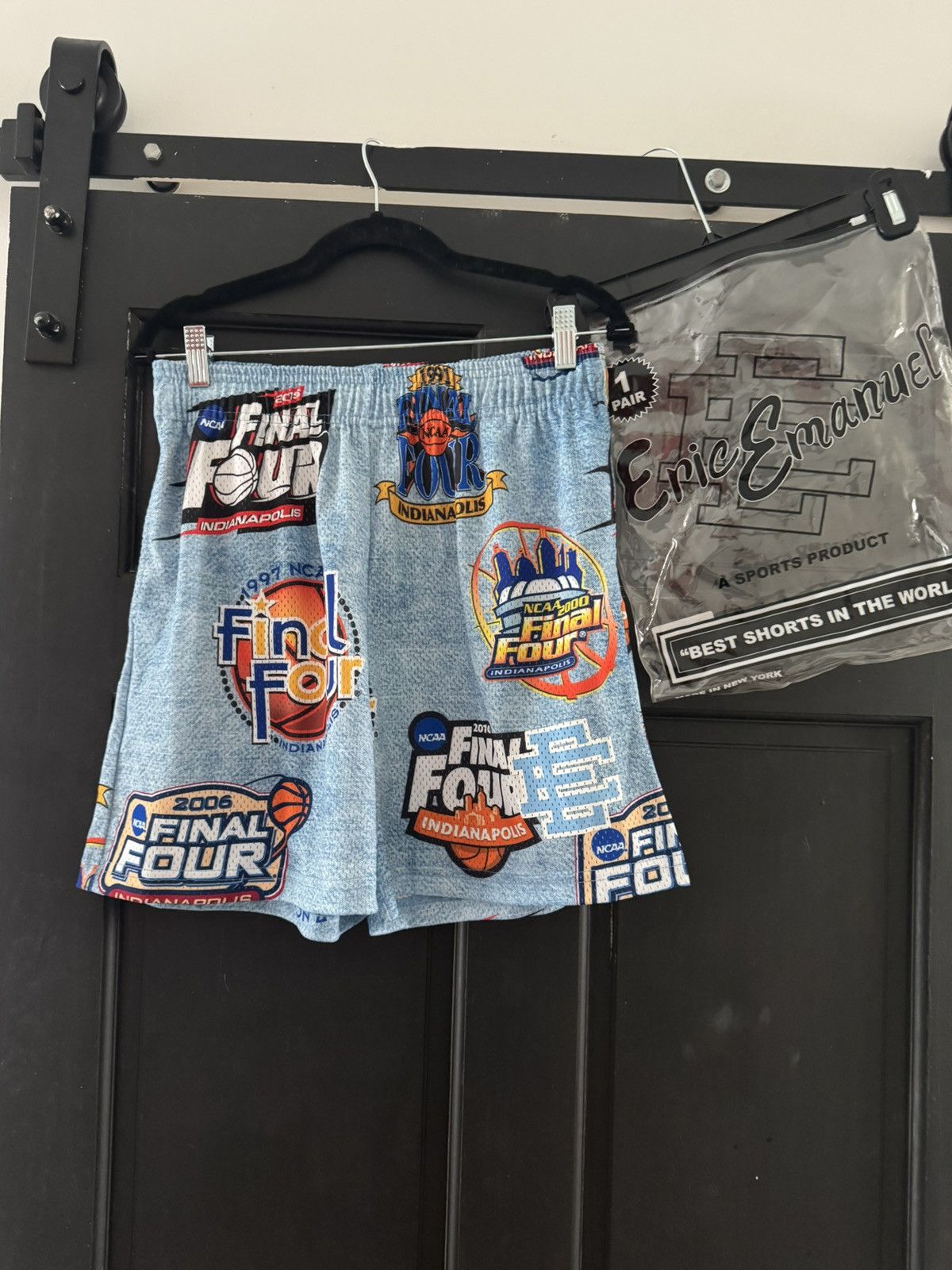 Eric Emanuel Eric Emanuel “NCAA Final Four Indianapolis” Baby Blue Size US 33 - 1 Thumbnail