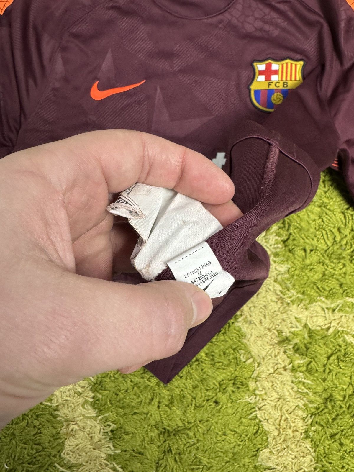 Nike Nike FC Barcelona 2017/18 Third Kit Size US M / EU 48-50 / 2 - 8 Thumbnail