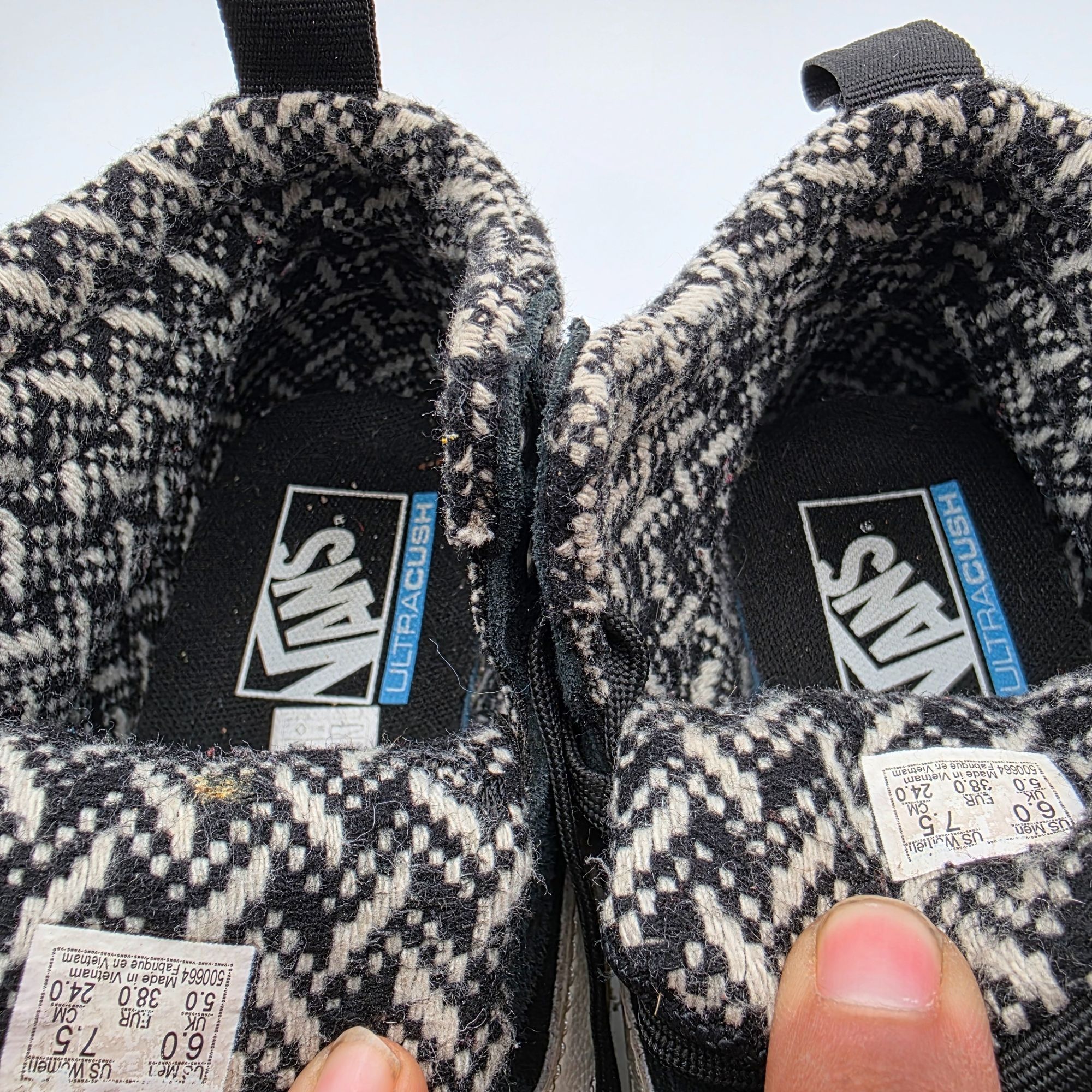 Vans Vans UltraRange Hi DL MTE Womens Size 7.5 Black Shoes Hiking Size US 7.5 / IT 37.5 - 9 Thumbnail