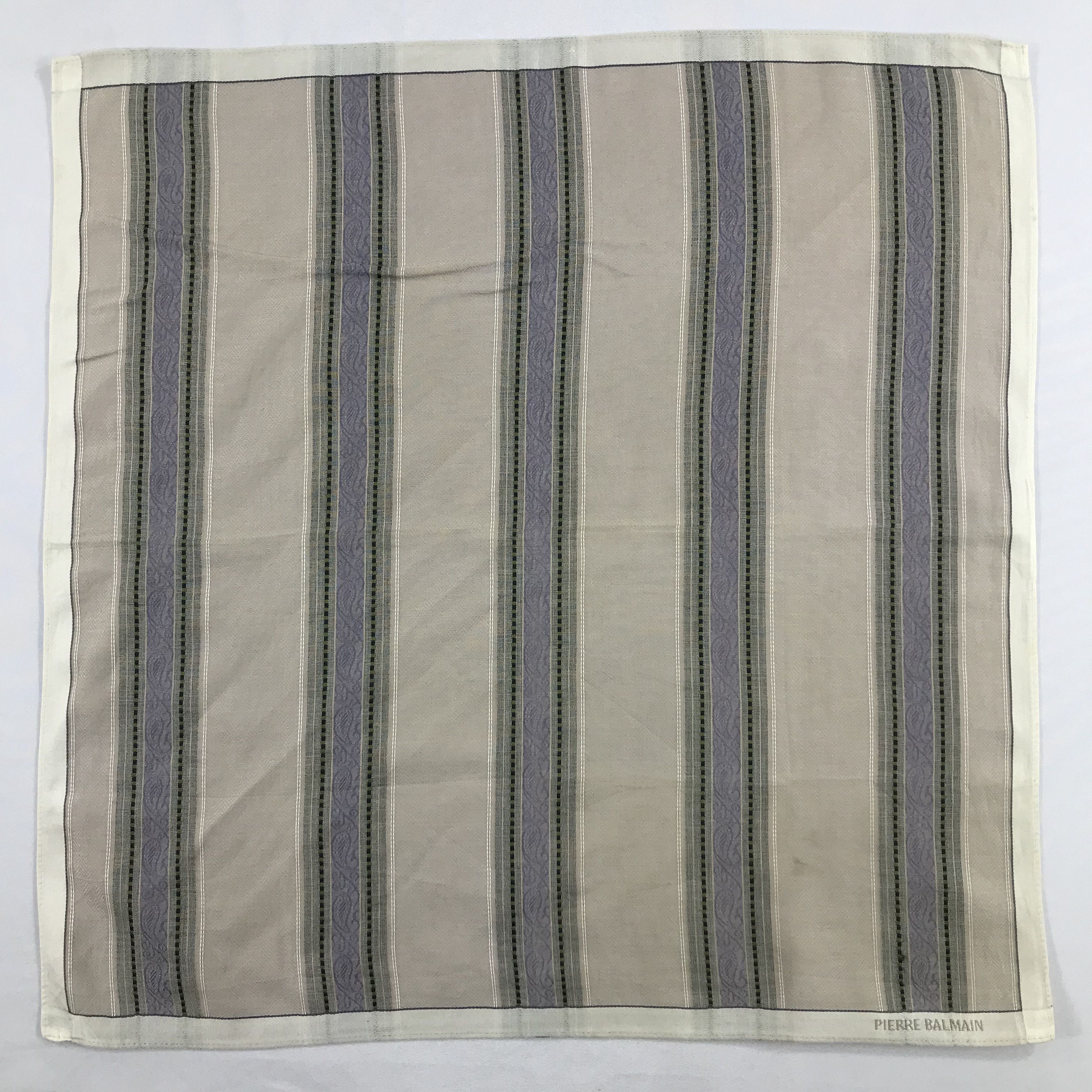 Pierre Balmain × Vintage Pierre Balmain Bandana / Handkerchief / Neckerchief - S2124 Size ONE SIZE - 1 Thumbnail