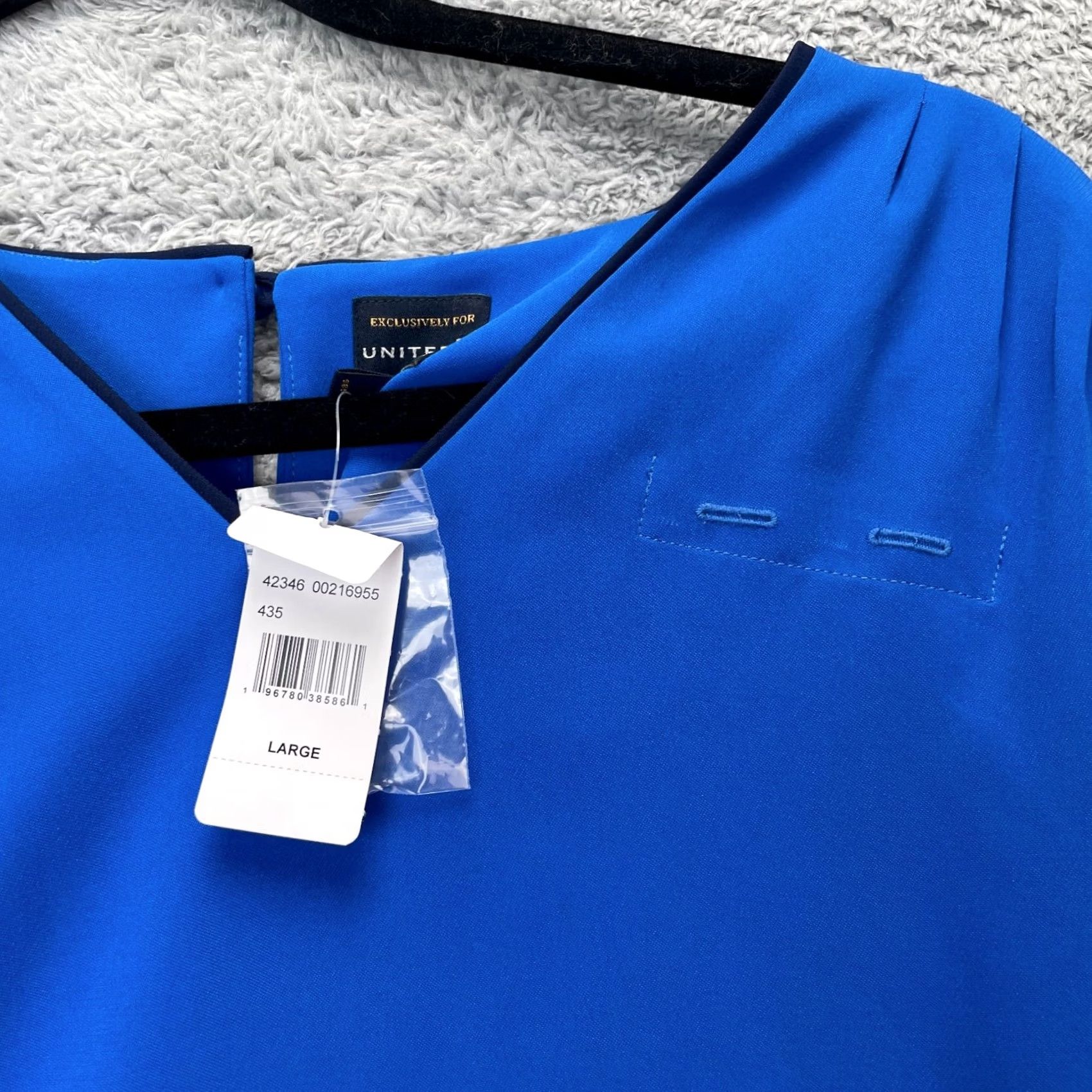 Brooks Brothers Brooks Brothers Top Womens Large Blue United Airlines Flight Attendant Employee Short Sleeve VINTAGE? Size L / US 10 / IT 46 - 4 Thumbnail