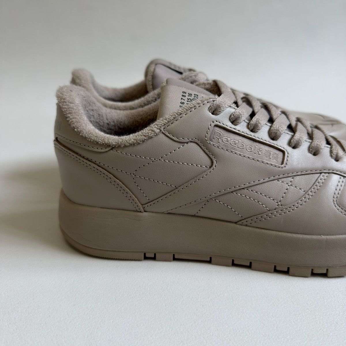Maison Margiela × Reebok Beige Leather ‘Project 0 CL’ Tabi Sneakers Size US 9 / IT 39 - 5 Thumbnail