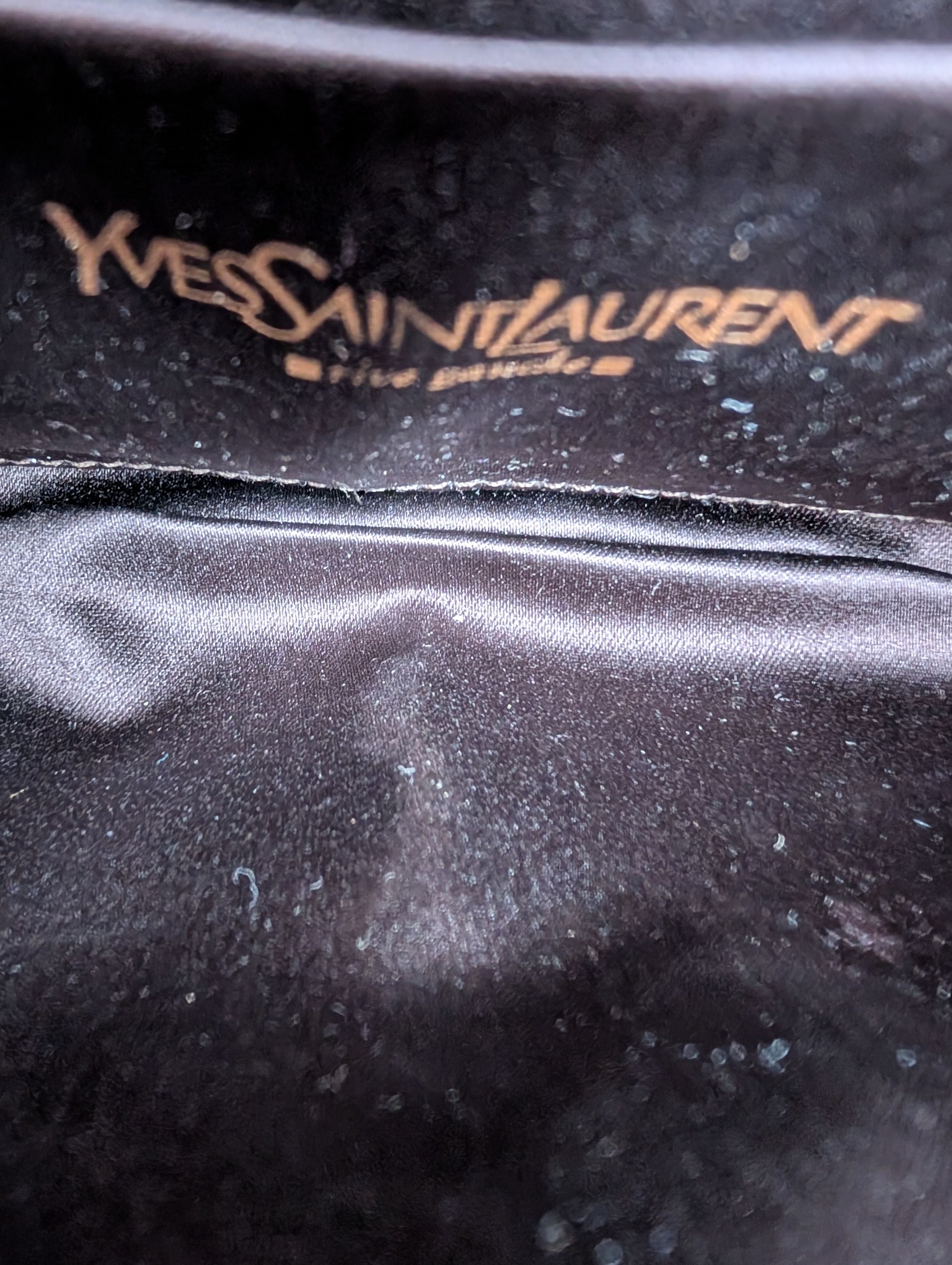 Yves Saint Laurent Yves Saint Laurnet Olive Green Leather Clutch Size ONE SIZE - 7 Thumbnail