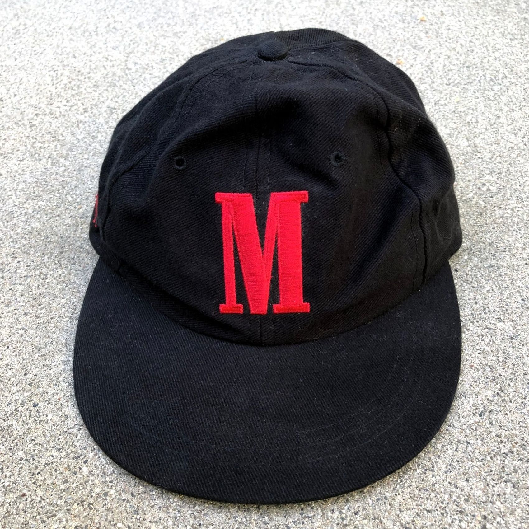 Marlboro VINTAGE Marlboro Tobacco Retro Hat Men Black Adjustable Cap Low Profile Baseball Cap One Size Mens Black Size ONE SIZE - 7 Thumbnail