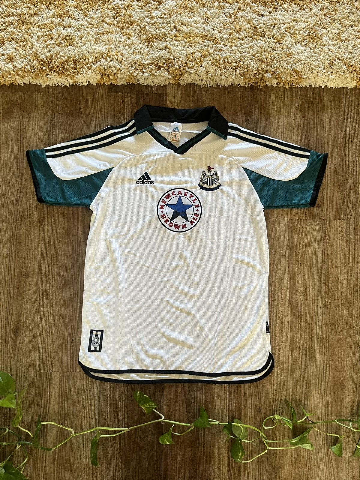 Adidas Newcastle United F.C. Jersey Size US XL / EU 56 / 4 - 1 Thumbnail