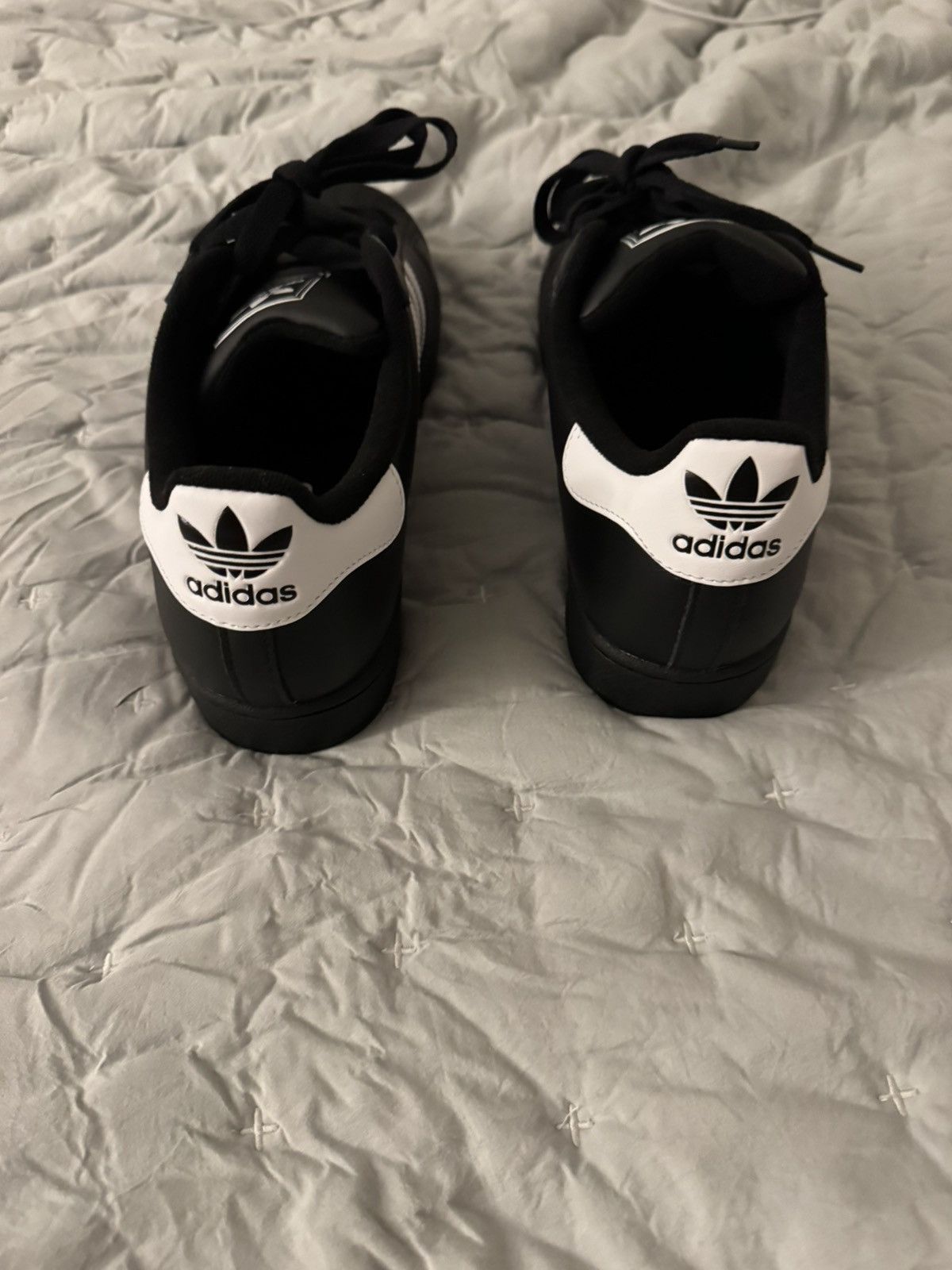 Adidas Adidas Superstar Size US 10 / EU 43 - 4 Thumbnail