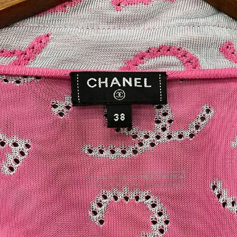 Chanel Chanel Pink Women's Cardigan with Logo Design . Size M / US 6-8 / IT 42-44 - 7 Thumbnail