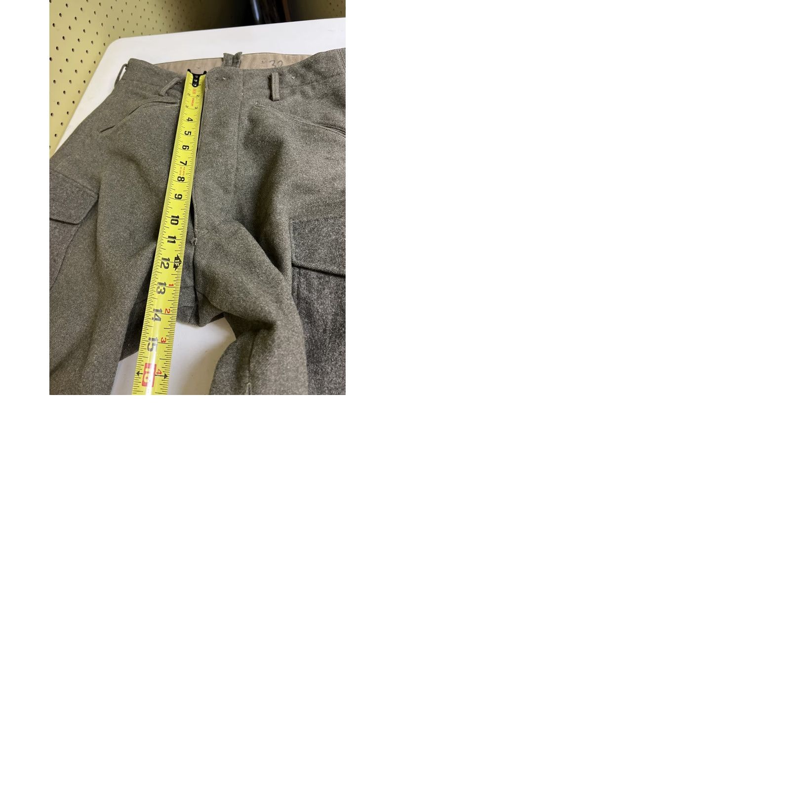 Vintage VINTAGE Swedish Military Wool Cargo Pants 31x32 Men Green 1940s Strap Inseam 32 C48 96 Wool Cargo Style Accessories Straps No Cuff Size US 31 - 9 Thumbnail