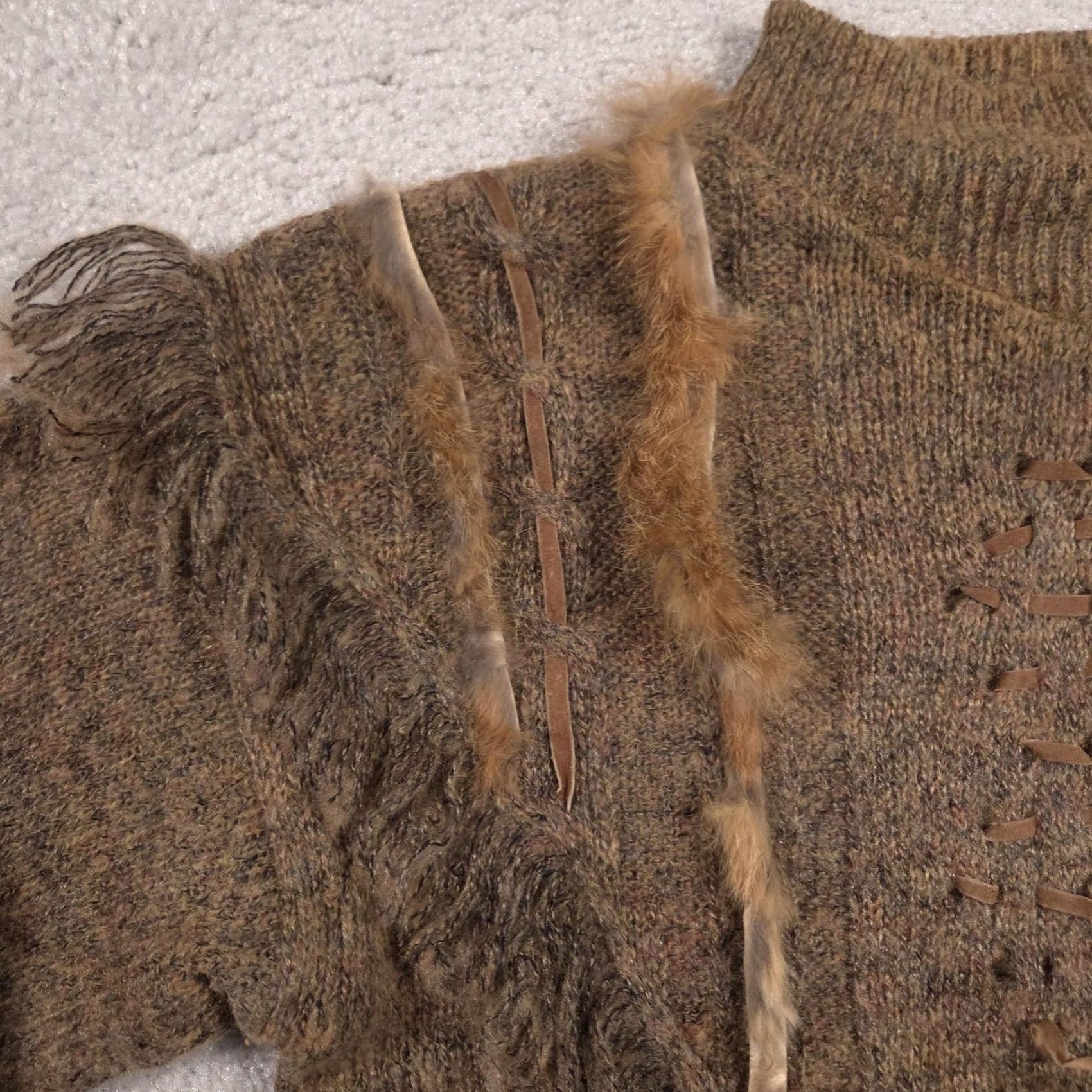 Vintage VINTAGE Gitano Sweater Womens Large Brown Mock Neck Fringe Fur Trim Boho Knit Size L / US 10 / IT 46 - 4 Thumbnail