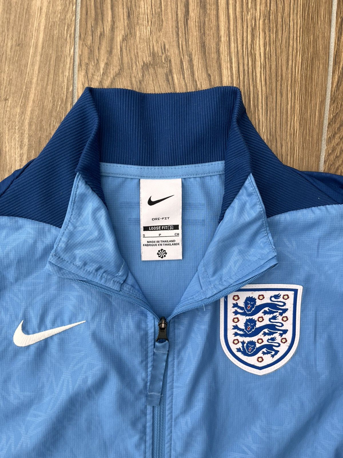 Nike Nike England Trainingsjacke | S | Babyblau & Dunkelblau Size US S / EU 44-46 / 1 - 4 Thumbnail