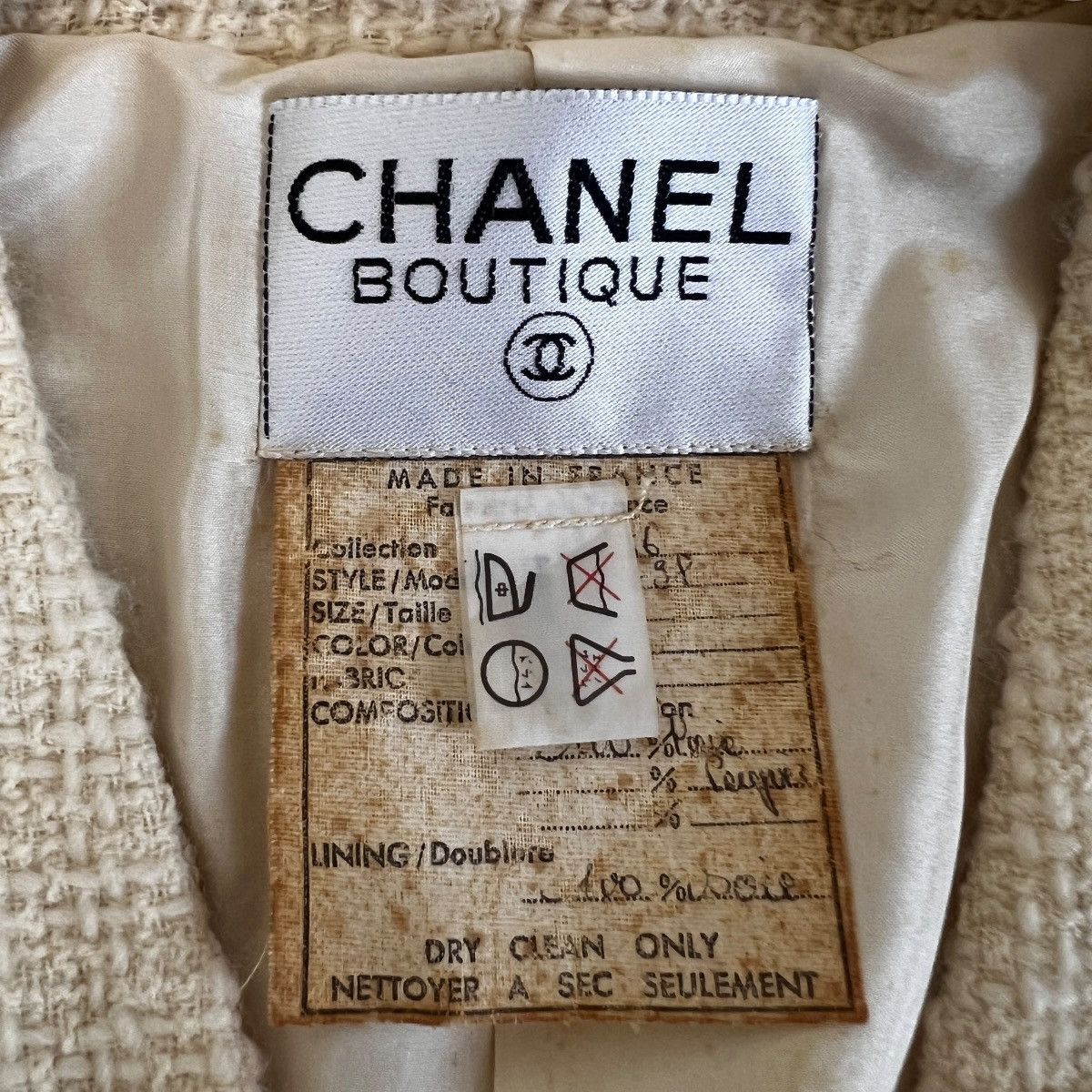 Chanel CHANEL 1986 White Tweed Jacket & Skirt Set-Up 36 Size XS / US 0-2 / IT 36-38 - 7 Thumbnail