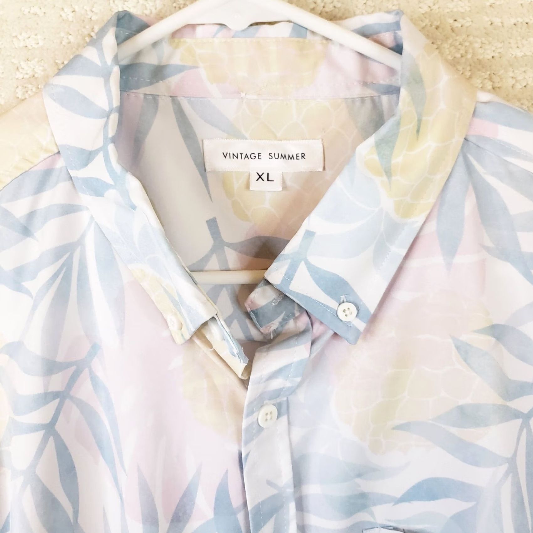 Vintage VINTAGE Hawaiian Shirt Mens XL Blue Floral Beachy Camp Tiki Enow Poly Spandex Shirt (Vintage Summer) Size US XL / EU 56 / 4 - 4 Thumbnail
