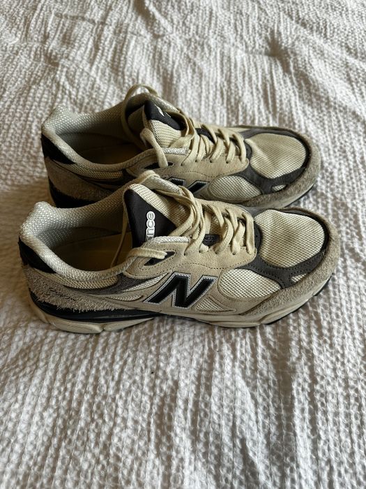 new balance 990 v3 teddy santis moonbeam