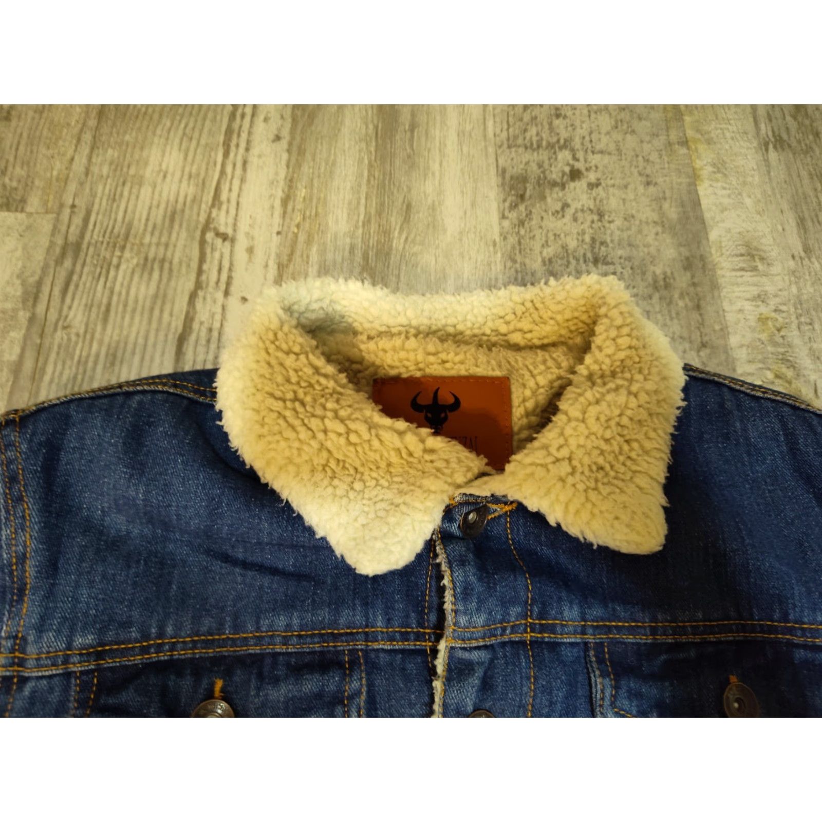 Vintage Weiweiniuzai Jean Jacket Sherpa Lined Very Thick Coat Button Closure EUC! Size US 31 - 7 Thumbnail