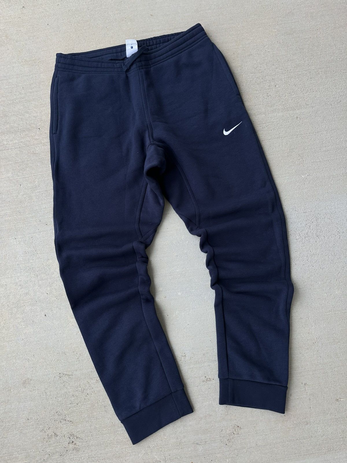 Other Vintage Nike Sweatpants Size US 34 / EU 50 - 1 Thumbnail