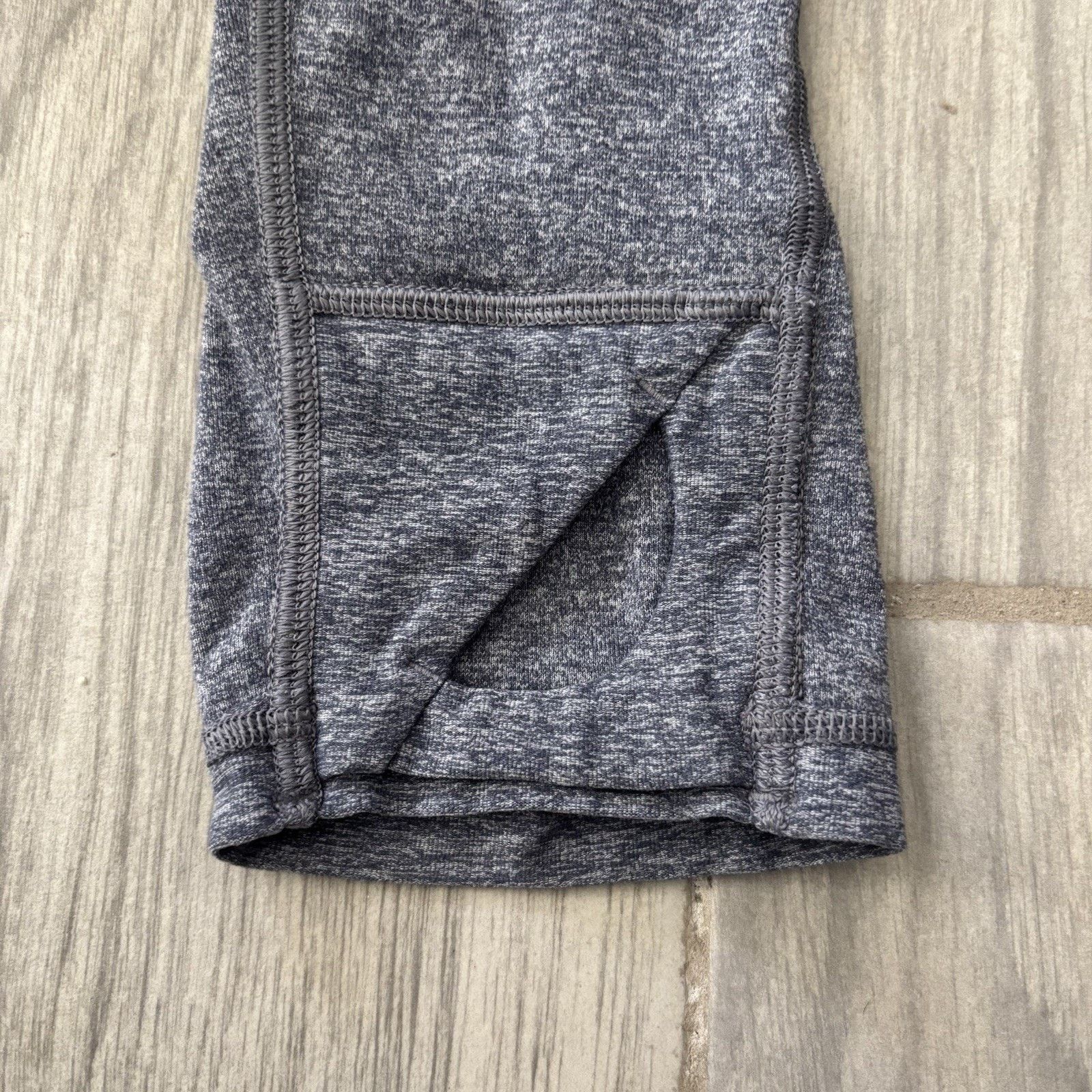 Lululemon Lululemon 1/4 Zip Hoodie Pullover Sweatshirt Women's Large Size L / US 10 / IT 46 - 4 Thumbnail