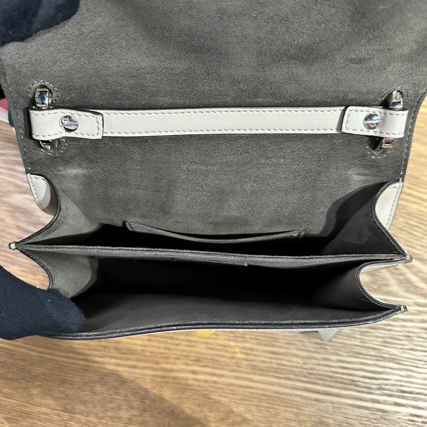 Fendi Fendi apr644 Bug Chain Crossbody Bag Size ONE SIZE - 4 Thumbnail