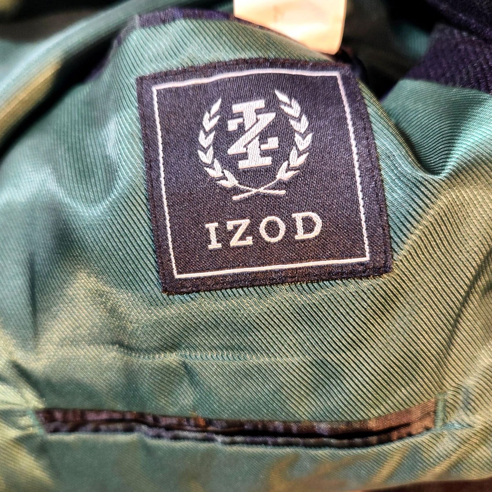 Izod VINTAGE IZOD Blazer Mens Sport Coat Plaid Wool Green Blue 40s 2 Button Notch Lapel Jacket Size 40R - 3 Thumbnail