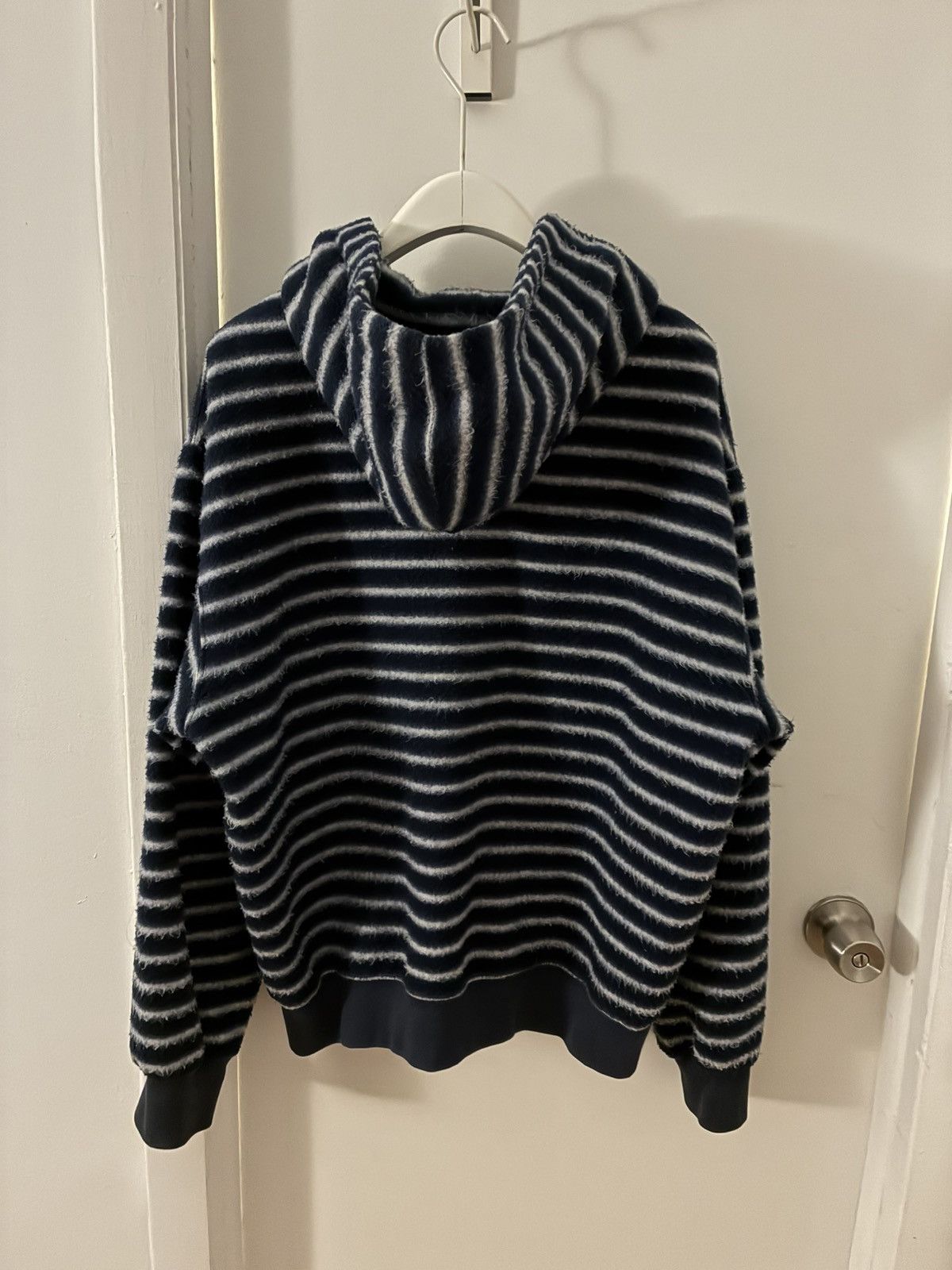 Supreme Supreme fw23 blue and white stripe zip up with hood fuzzy Size US M / EU 48-50 / 2 - 2 Thumbnail