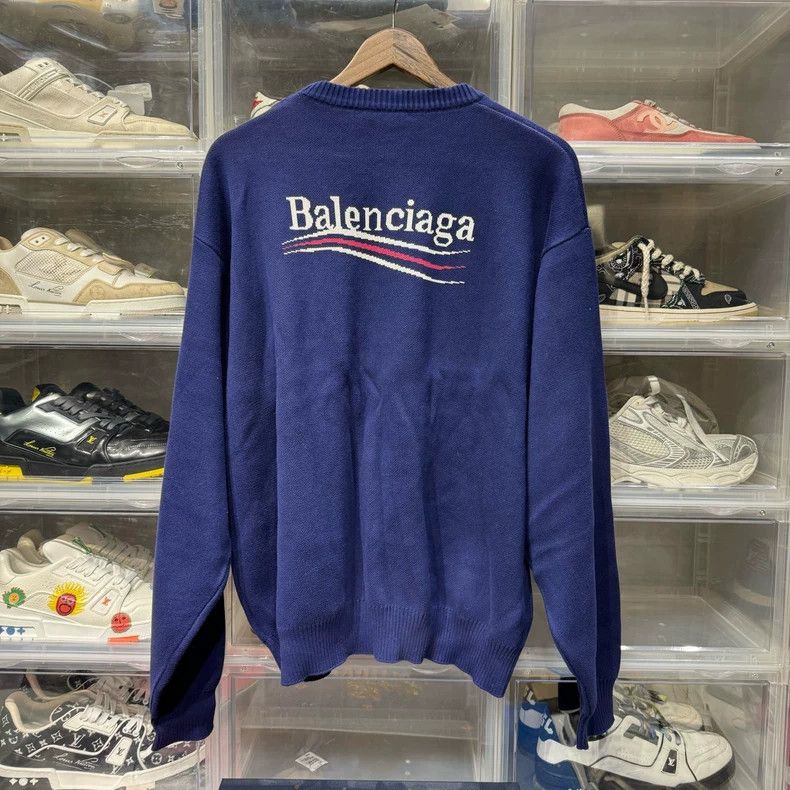 Balenciaga Balenciaga Small Logo Pullover Sweater Size US S / EU 44-46 / 1 - 2 Thumbnail
