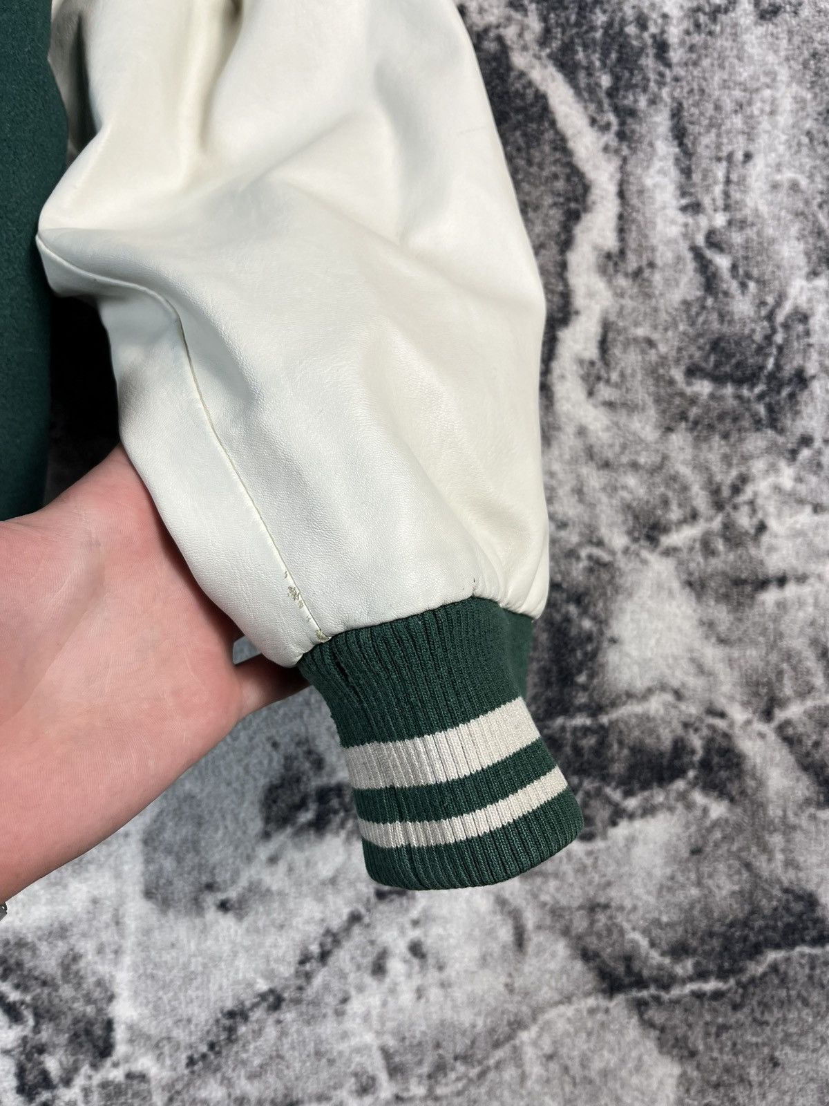 Karl Kani Karl Kani Varsity Jacket Green White Spell Out L Size US L / EU 52-54 / 3 - 8 Thumbnail