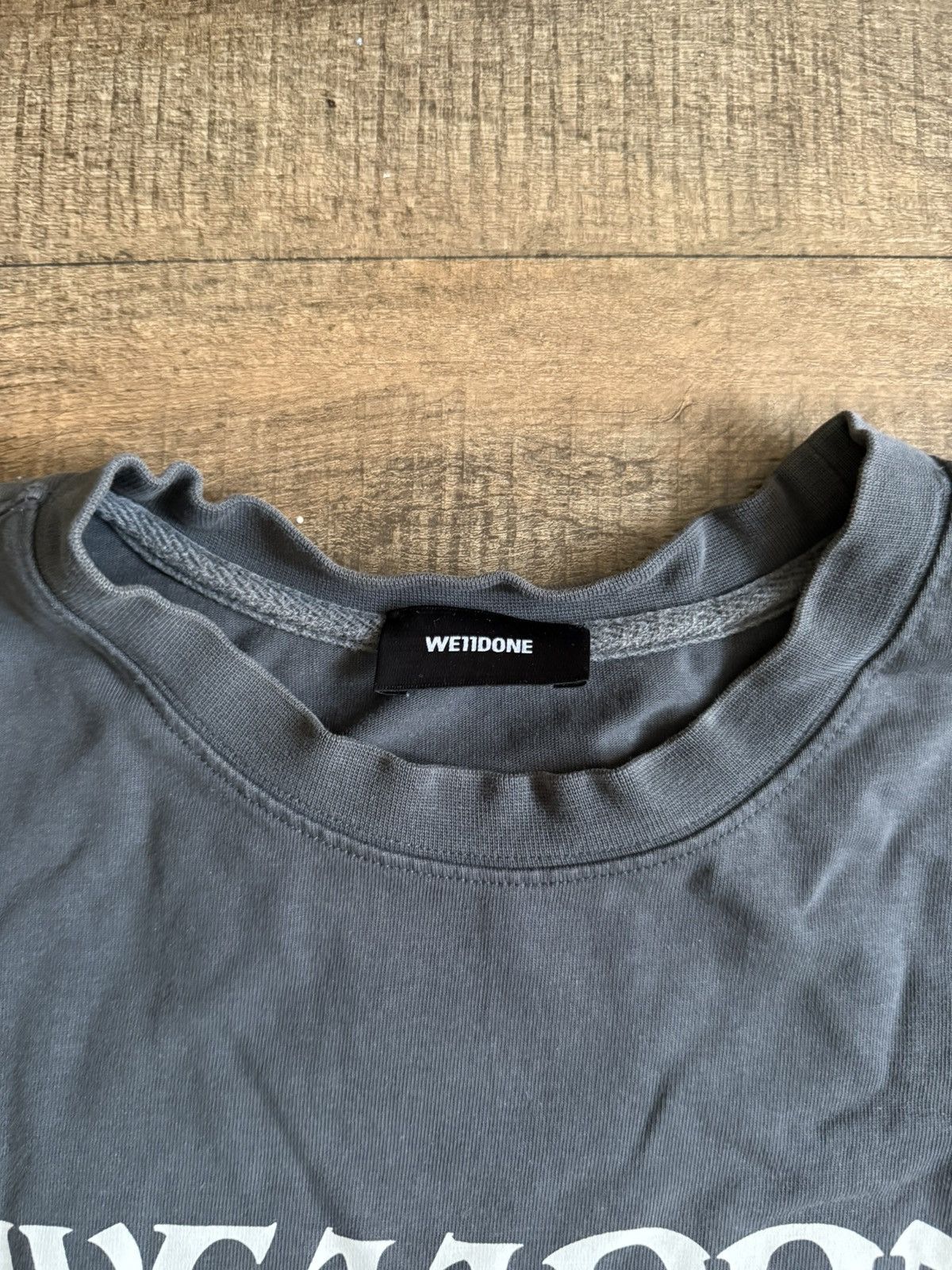 WE11DONE Grey Multi Logo T-Shirt Size US M / EU 48-50 / 2 - 3 Thumbnail