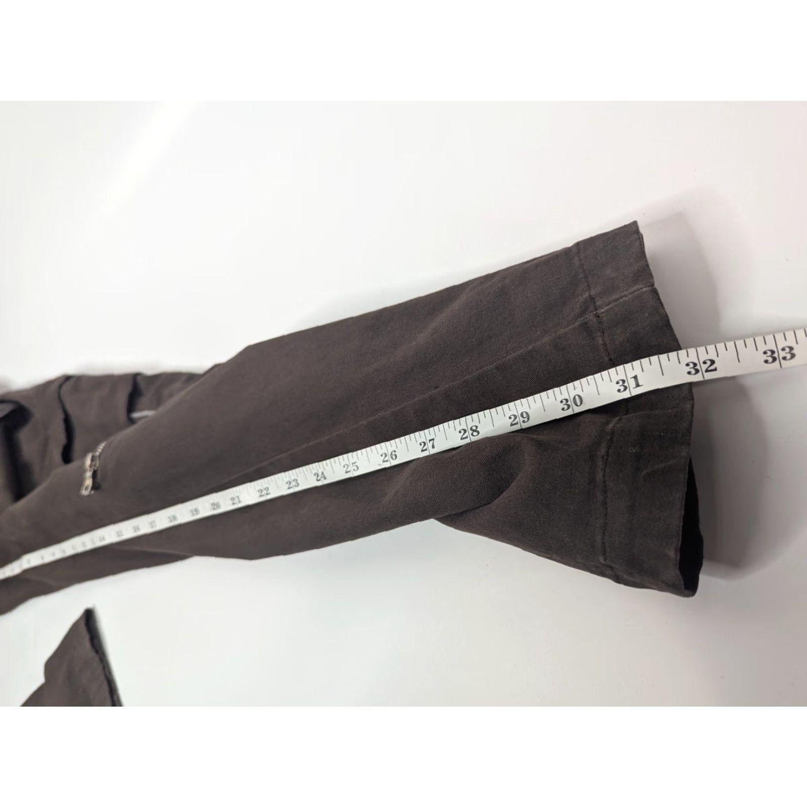 Vintage EPTM Cargo Pants Mens XL Brown Zipper Pockets Cargo Pocket Straight Relaxed Streetwear 32in Inseam Regular Pants Clothing Size US 36 / EU 52 - 6 Thumbnail