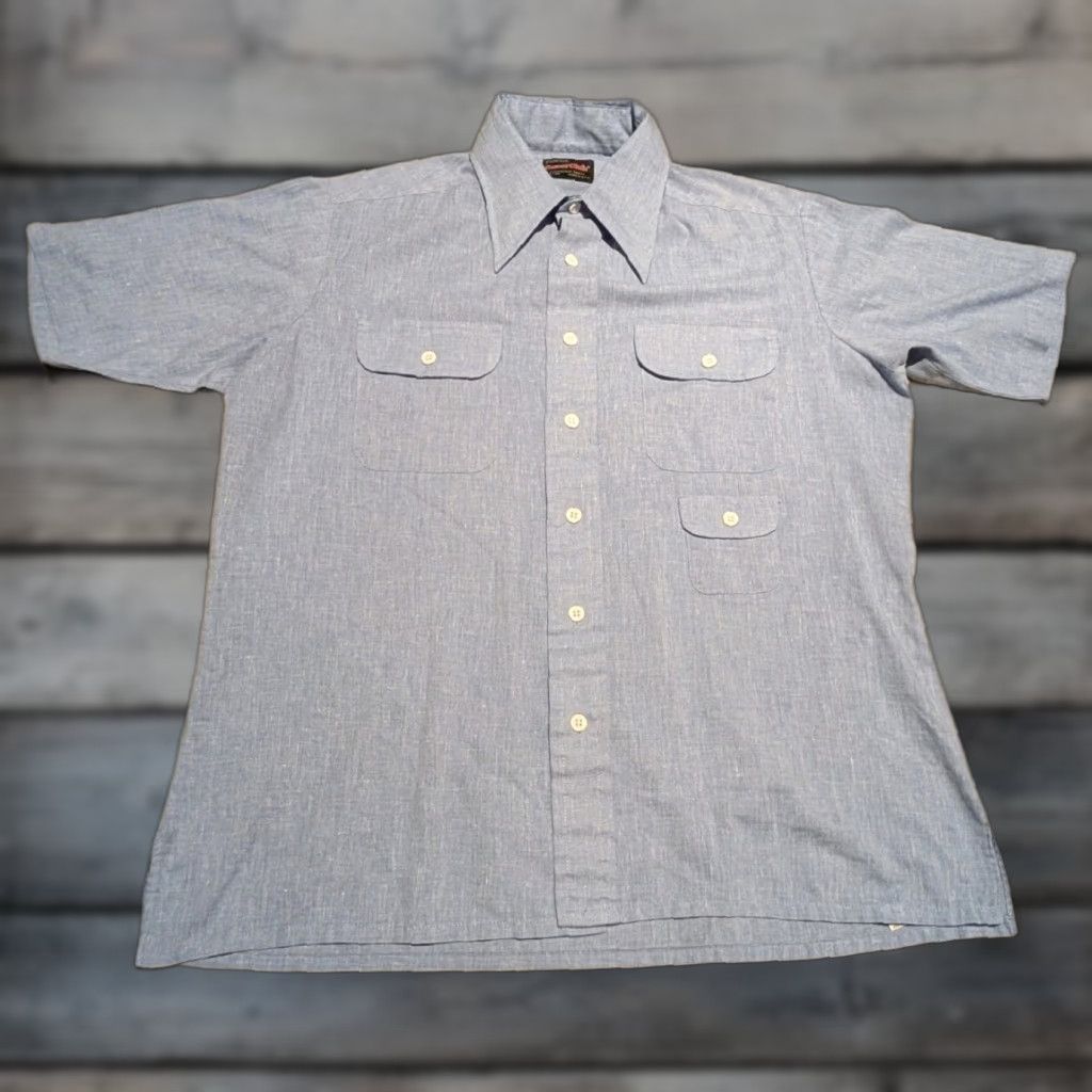 Vintage VINTAGE Focus Career Club Button-Up Shirt Mens Dagger Collar Blue 70s Disco Retro 46in Chest Large Short Sleeve USA Made Mens Size US L / EU 52-54 / 3 - 1 Thumbnail