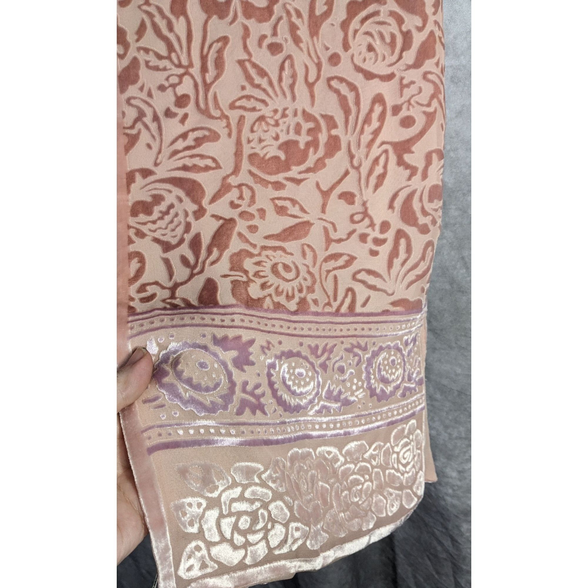Oscar De La Renta Oscar De La Renta Vintage Coquette Burnout Velvet Floral Sca Size ONE SIZE - 8 Thumbnail