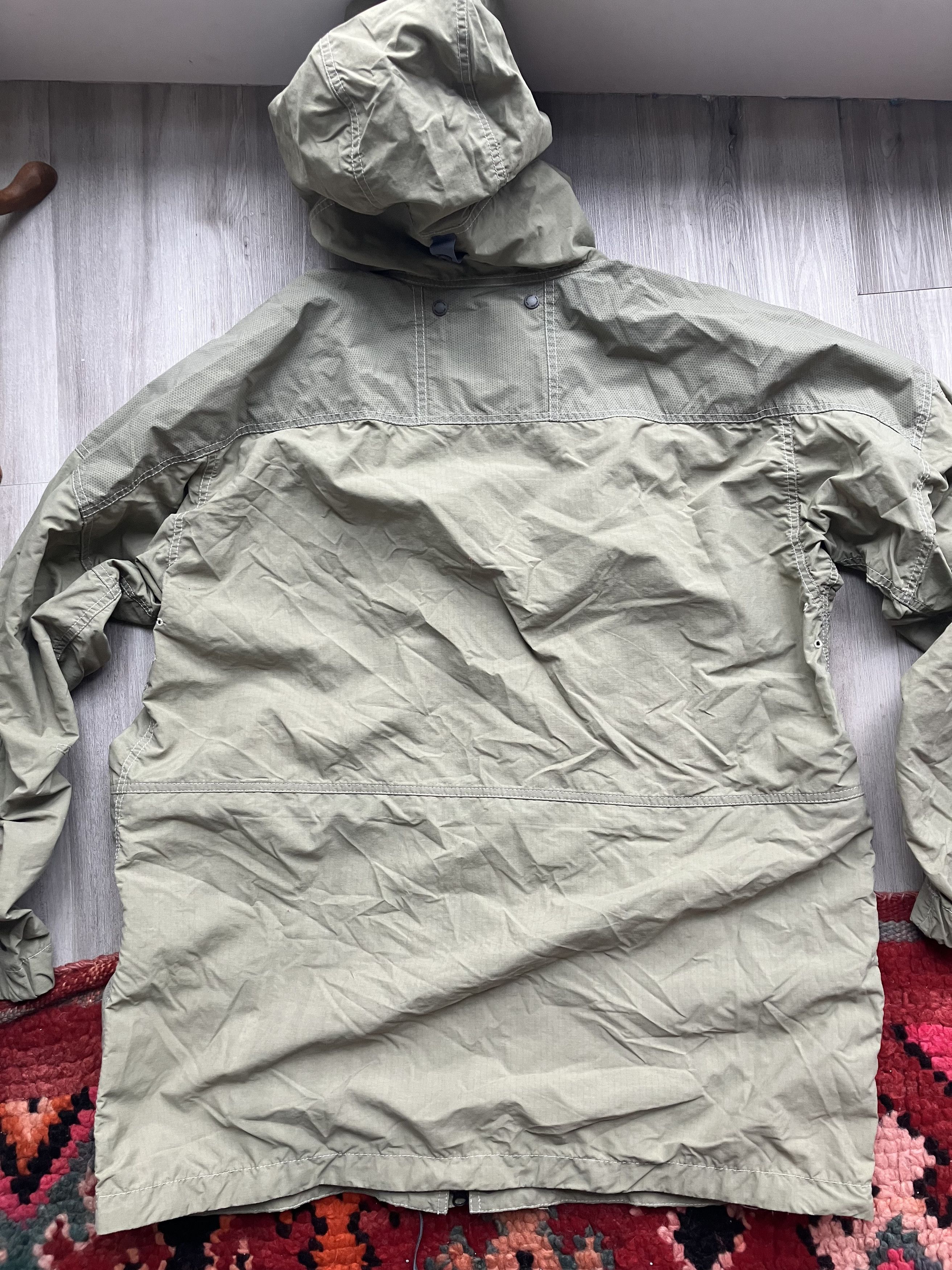 And Wander And Wander Windbreaker/Rain Jacket Size US XL / EU 56 / 4 - 2 Thumbnail