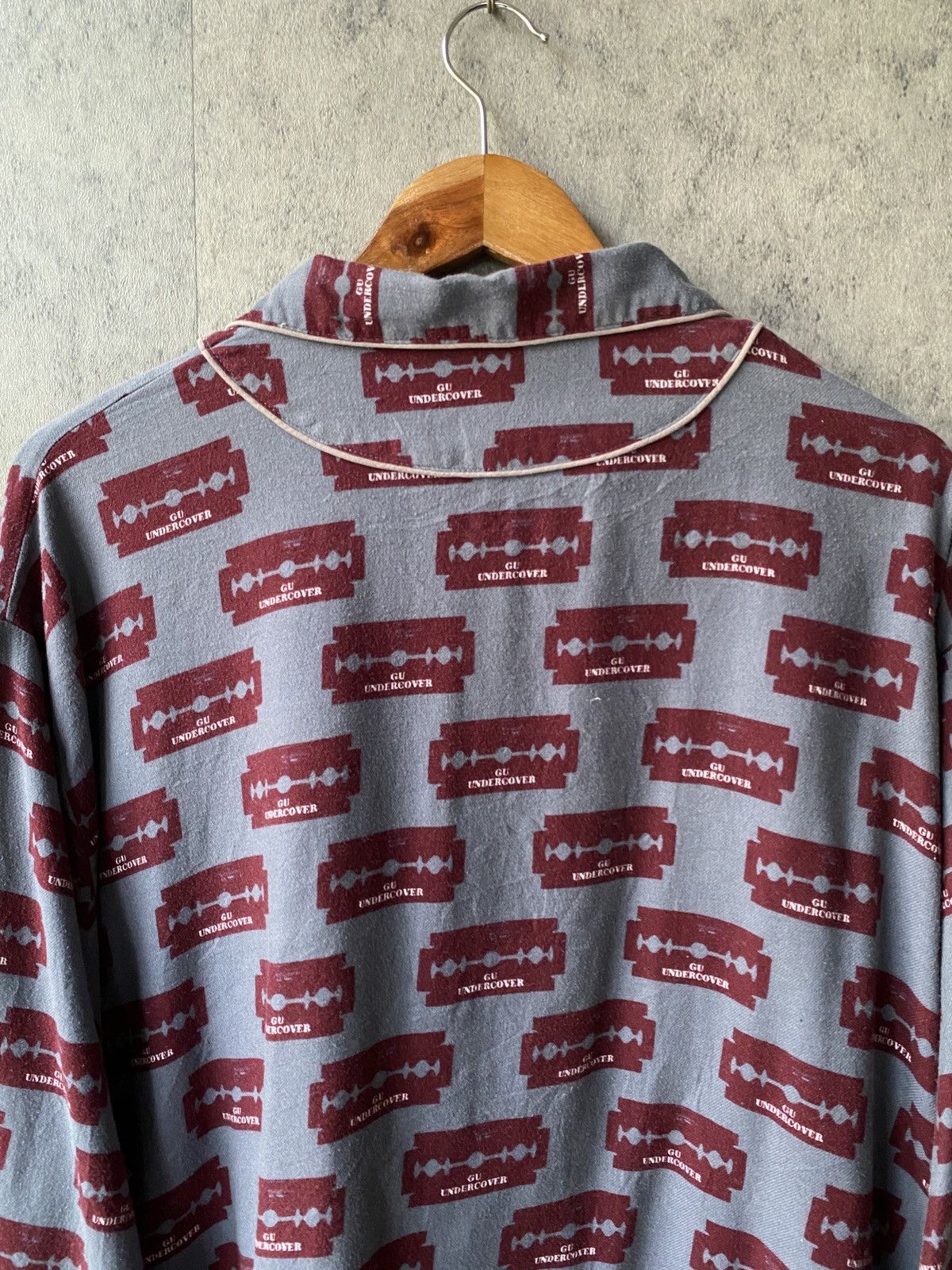 GU × Undercover GU x Undercover Sleepwear Shirt Fullprint Design Size US XXL / EU 58 / 5 - 10 Thumbnail