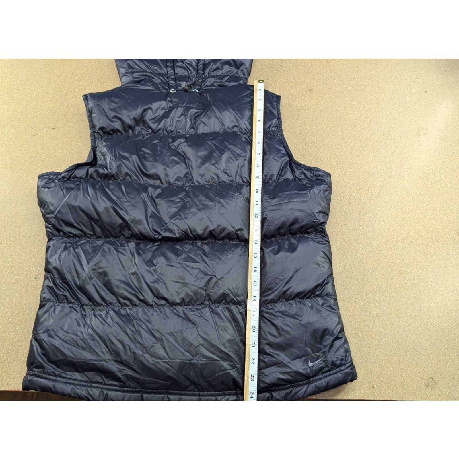 Nike Nike ACG Down 550 Vest Womens Size M Black Full Zip Hooded Puffer Gilet Size M / US 6-8 / IT 42-44 - 3 Thumbnail