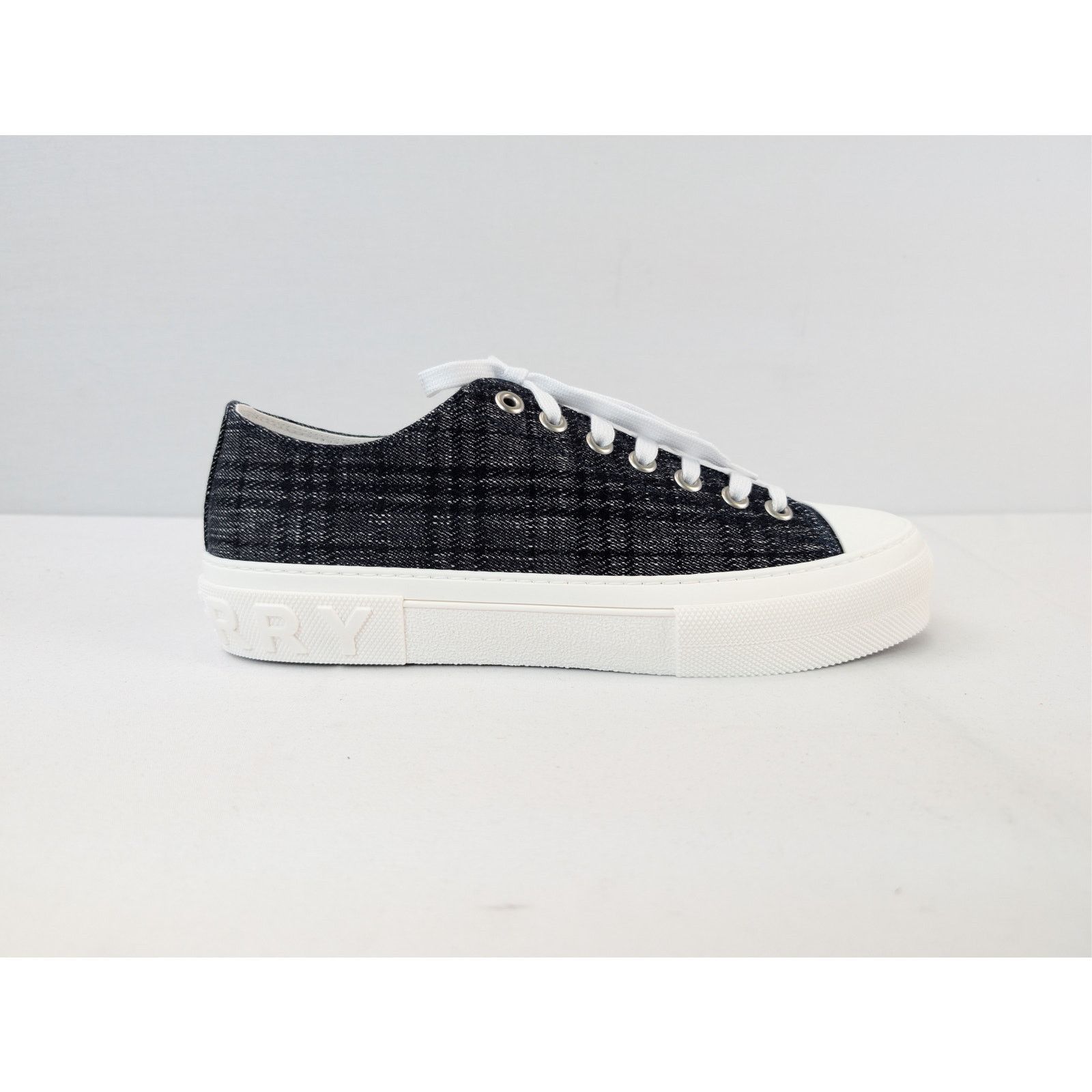 Burberry o1rshd1 Jack Check denim low-top sneakers white rubber sole Size US 12 / EU 45 - 3 Thumbnail