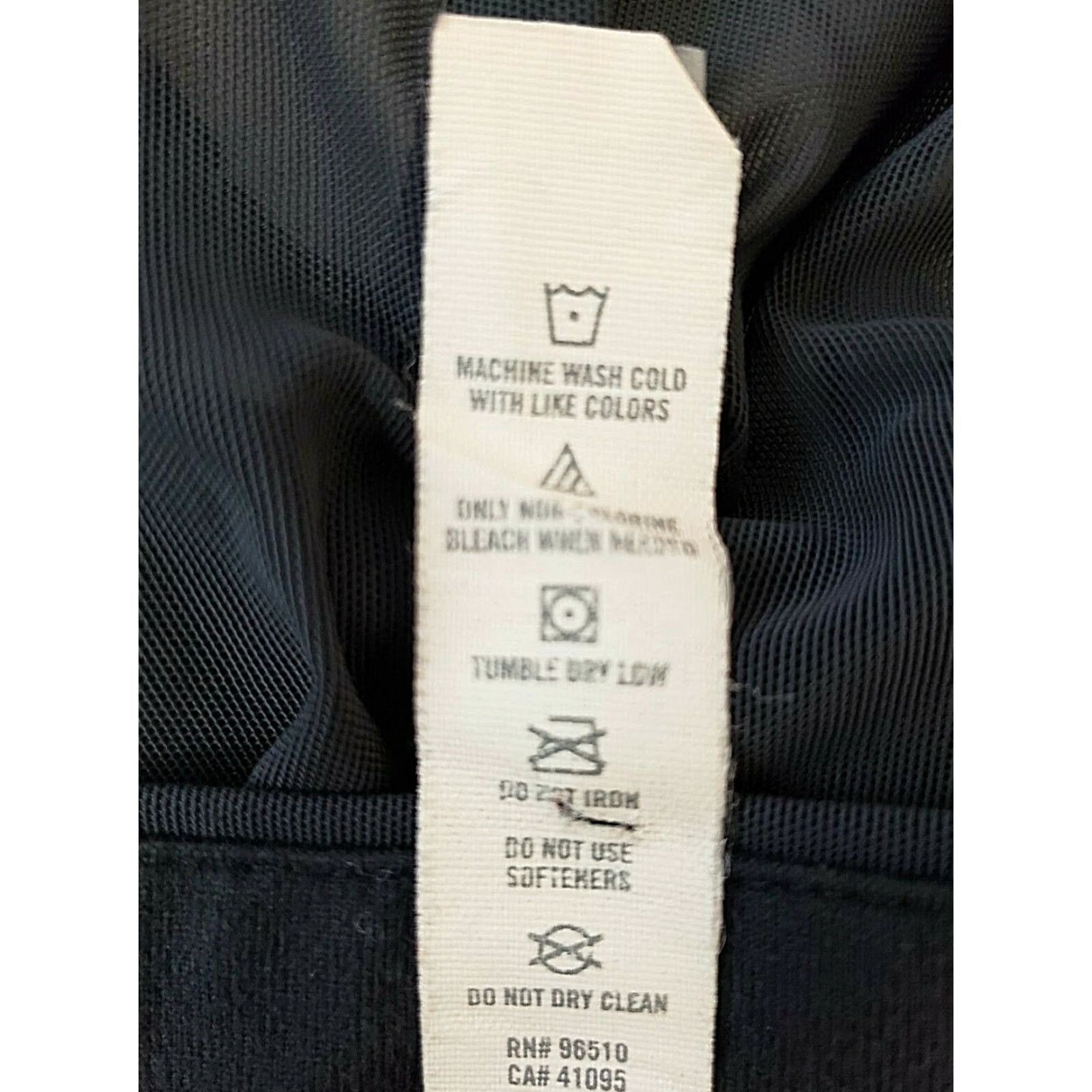 Under Armour Under Armour Jacket Womens Slim Black Full Zip All Season Gear L/S Short Size S / US 4 / IT 40 - 5 Thumbnail