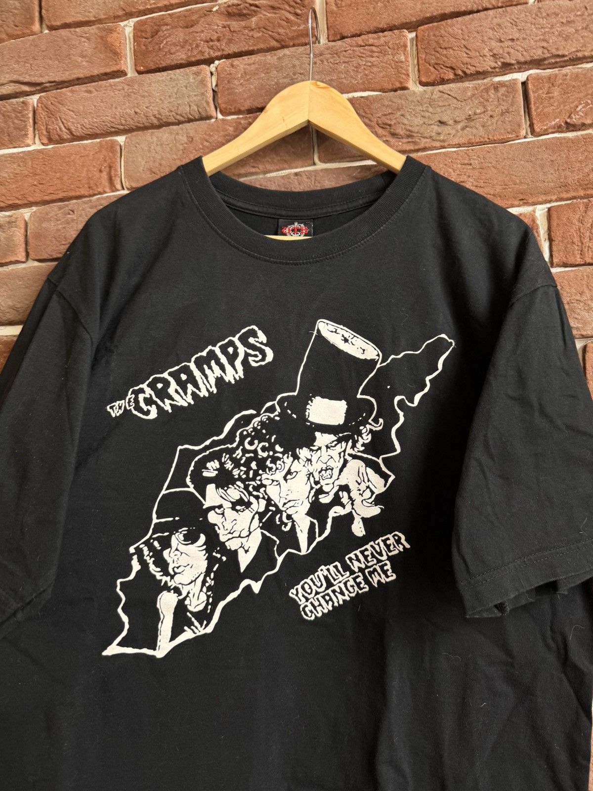 Band Tees Vintage 00s The Cramps You’ll never change Me Band Tee Punk Size US XL / EU 56 / 4 - 3 Thumbnail