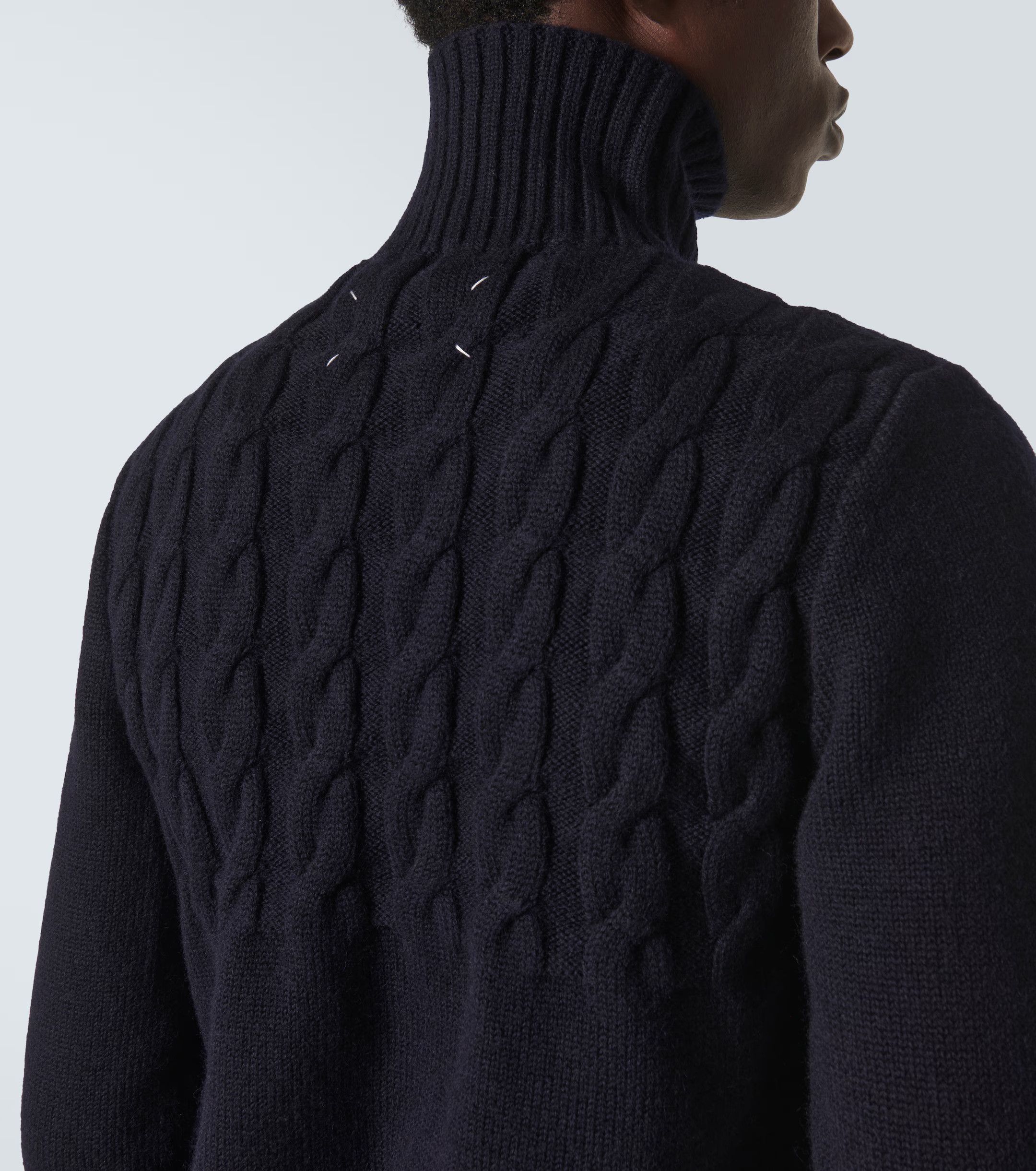 Maison Margiela o1s22i1n1024 Braided Wool Turtleneck Sweater in Blue Size US M / EU 48-50 / 2 - 6 Thumbnail