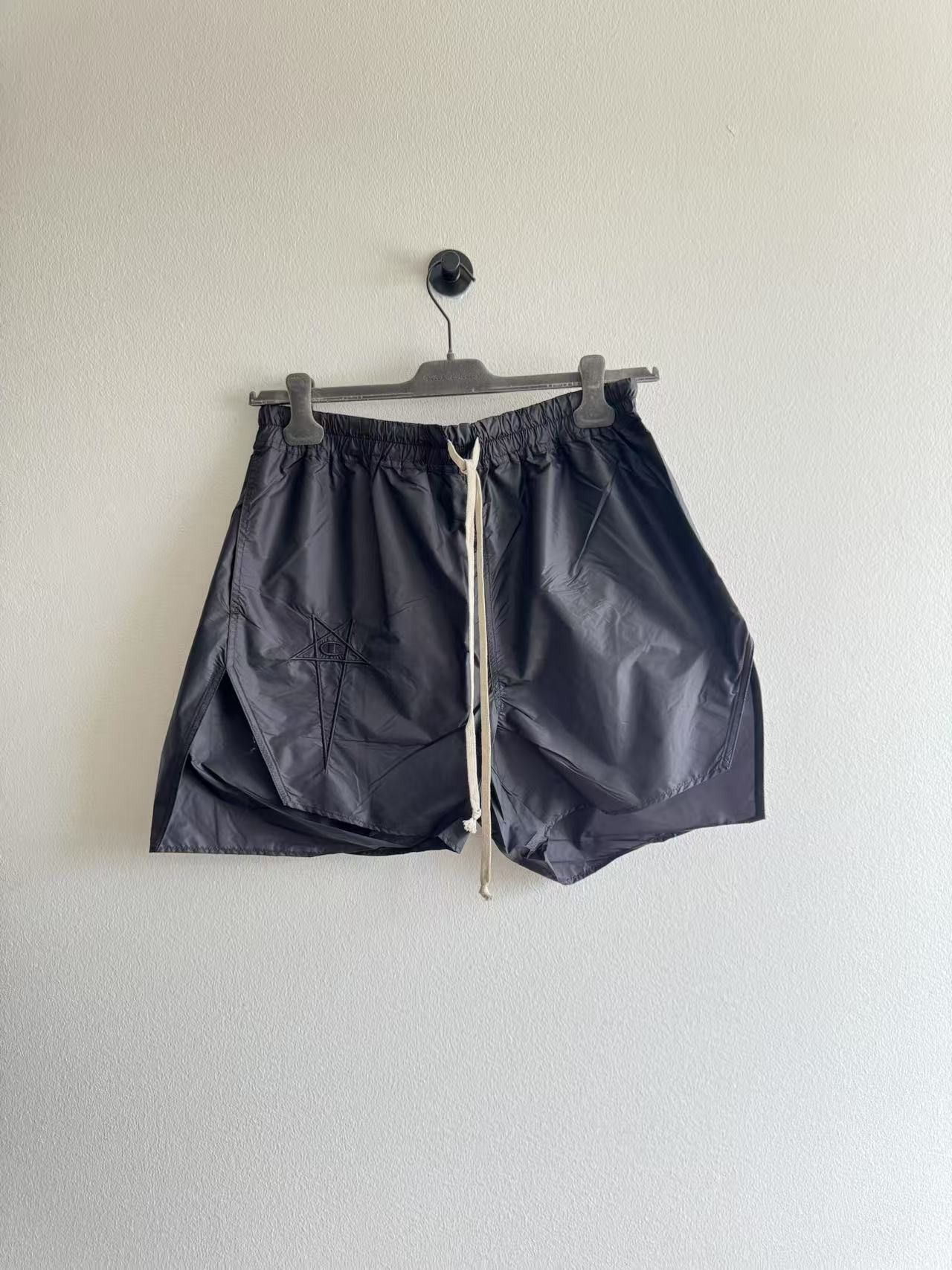 Champion × Rick Owens Rick Owens x Champion- Dolphin Shorts Size US 34 / EU 50 - 2 Thumbnail