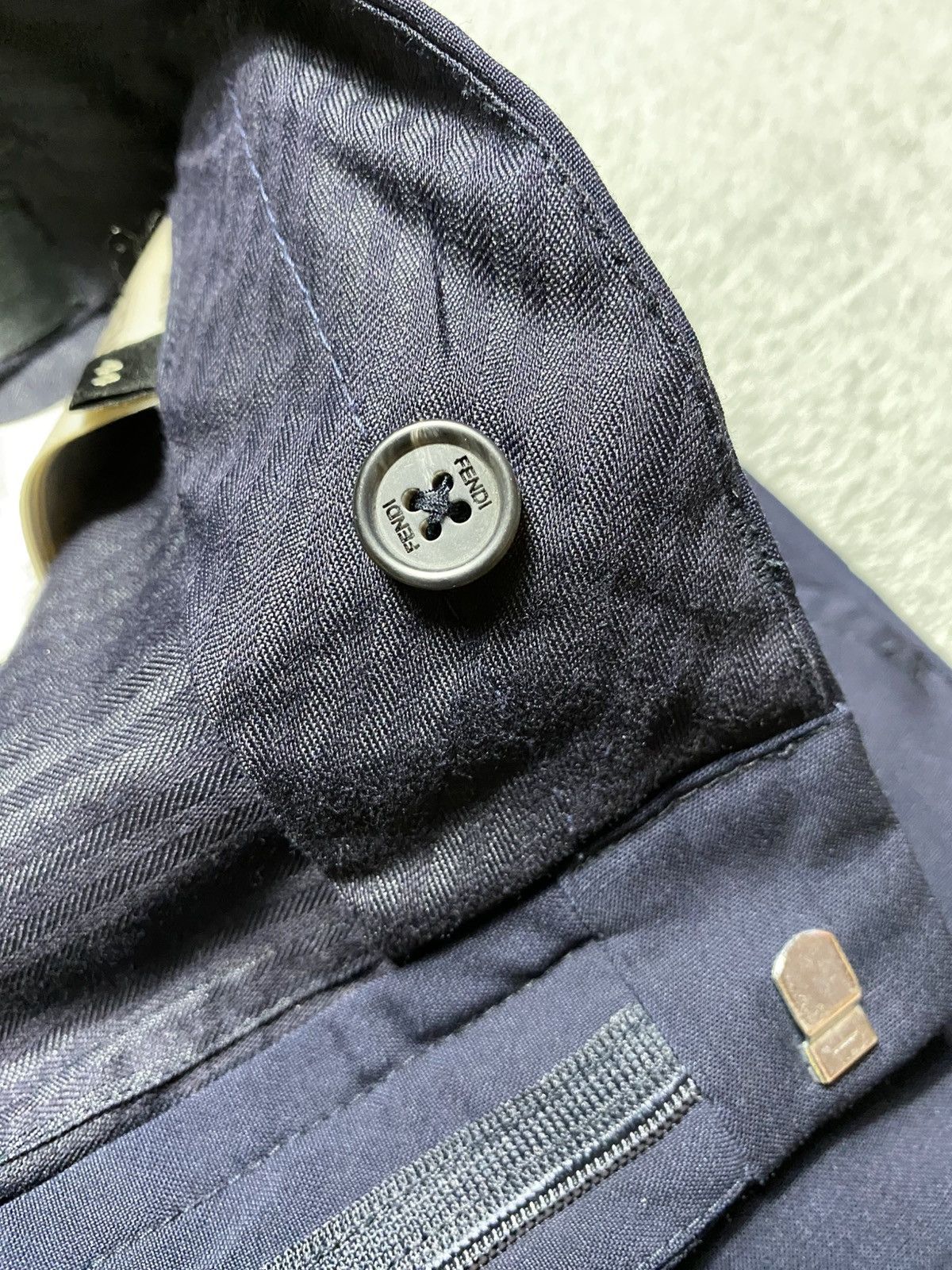 Fendi FENDI SUIT TROUSER POLY / WOOL Size 30" / US 8 / IT 44 - 7 Thumbnail