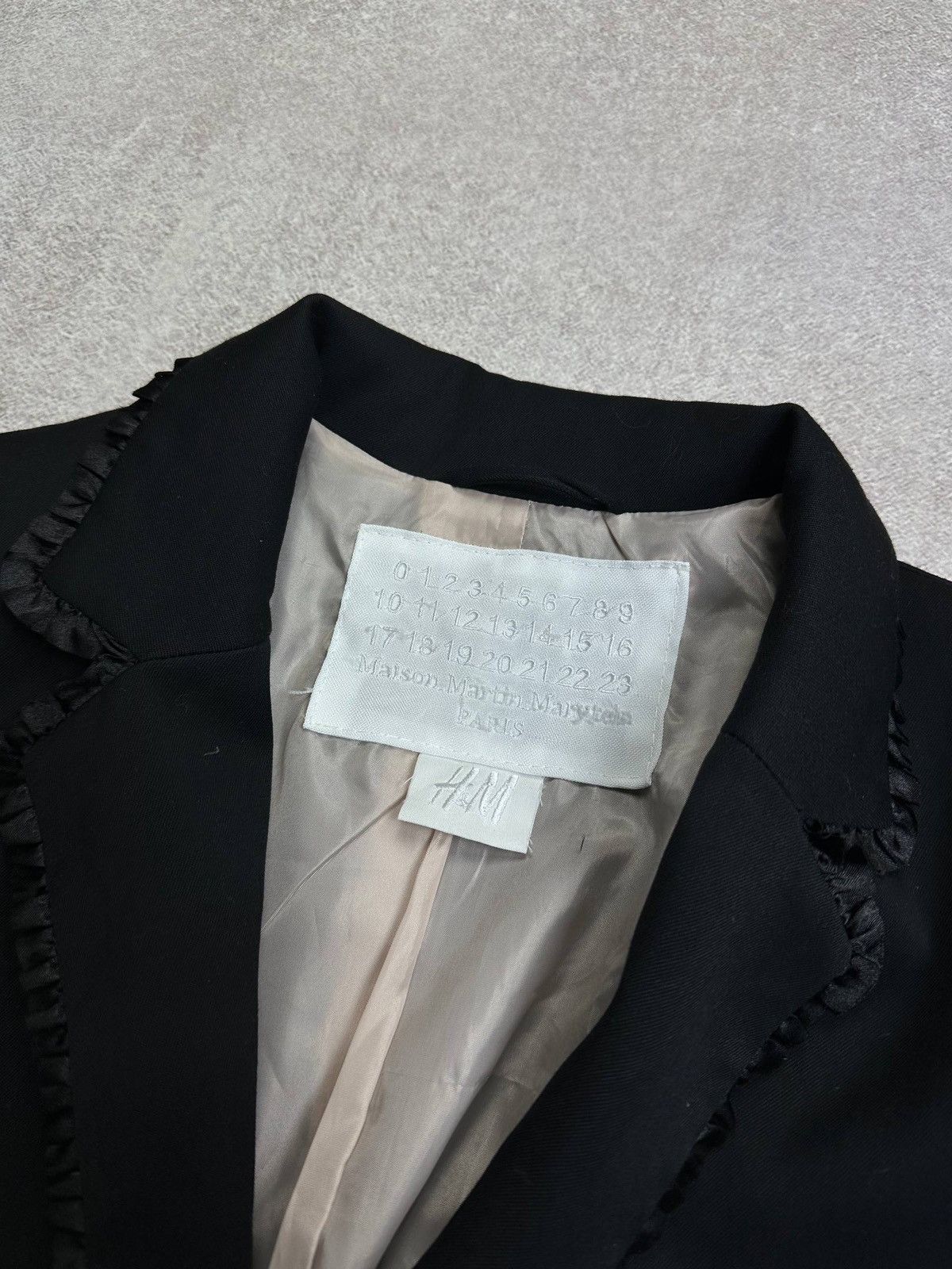H&M × Maison Margiela Vintage Maison Margiela x H&M Womans Black Blazer Jacket S Size S / US 4 / IT 40 - 3 Thumbnail