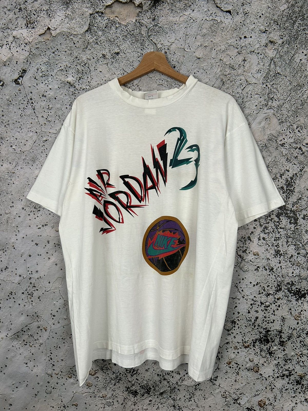 Jordan Brand Vintage Nike Grey Tag Jordan NBA Ultra Rare 90s Graphic Tee Size US M / EU 48-50 / 2 - 2 Thumbnail