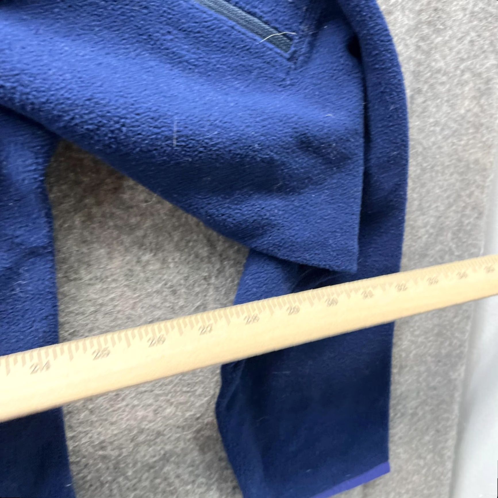 Vintage VINTAGE Huk Sweater Men Large Blue 1/4 Zip Pullover Sweatshirt Casual Fleece Jacket Vtg Size US L / EU 52-54 / 3 - 7 Thumbnail