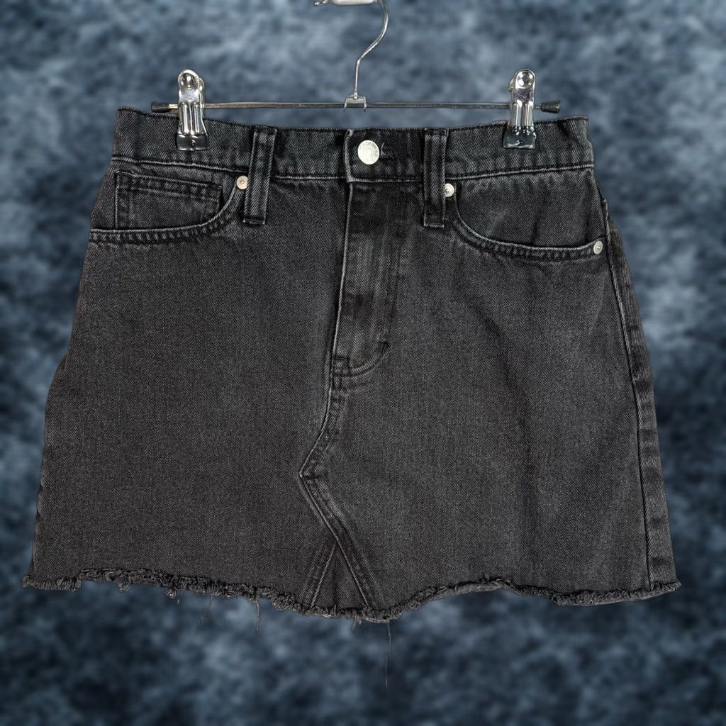 Madewell VINTAGE Madewell Skirt Women 24 Black Denim A-Line Mini Raw Hem 90s Punk Grunge Retro Pockets Womens Size 42" / US 20 - 1 Thumbnail