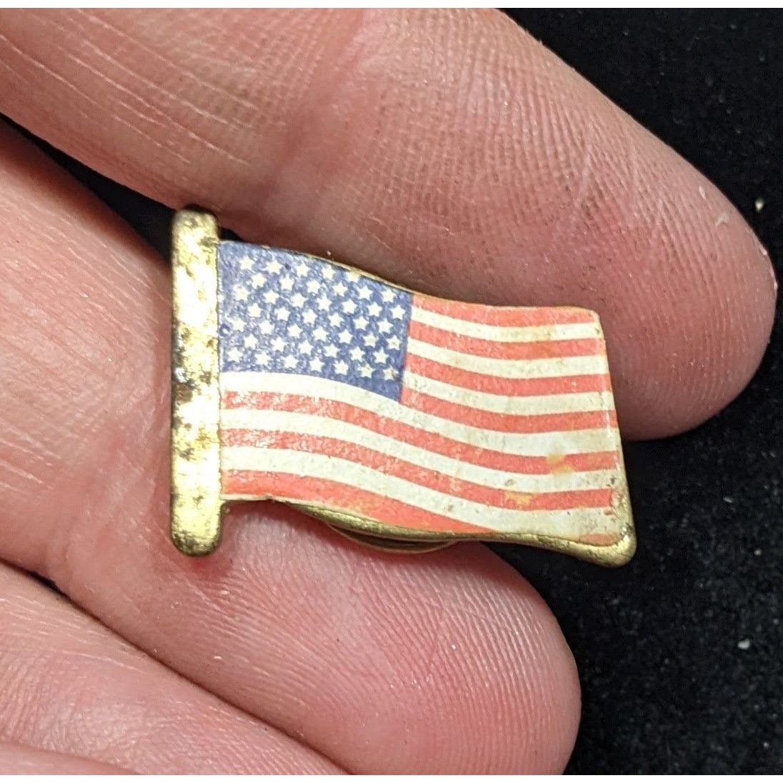 Other Vintage Simple American Flag Collectible Lapel Pin Size ONE SIZE - 3 Thumbnail