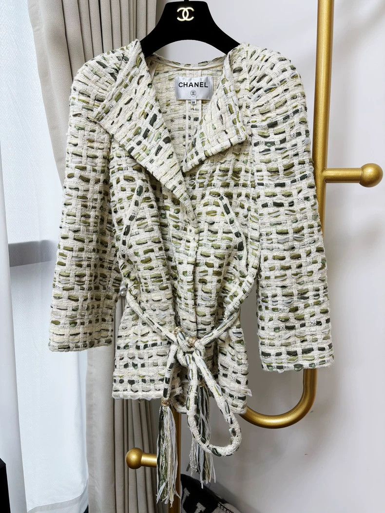 Chanel Chanel 18C Greek Series Knit Long Sleeve Coat - dmc Size US S / EU 44-46 / 1 - 1 Thumbnail
