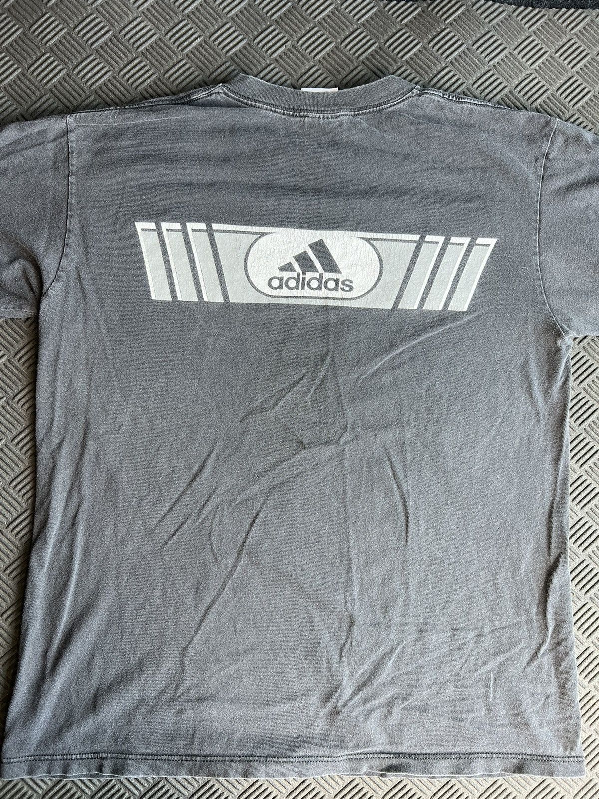 Adidas Vintage adidas simple fader tee Size US M / EU 48-50 / 2 - 4 Thumbnail