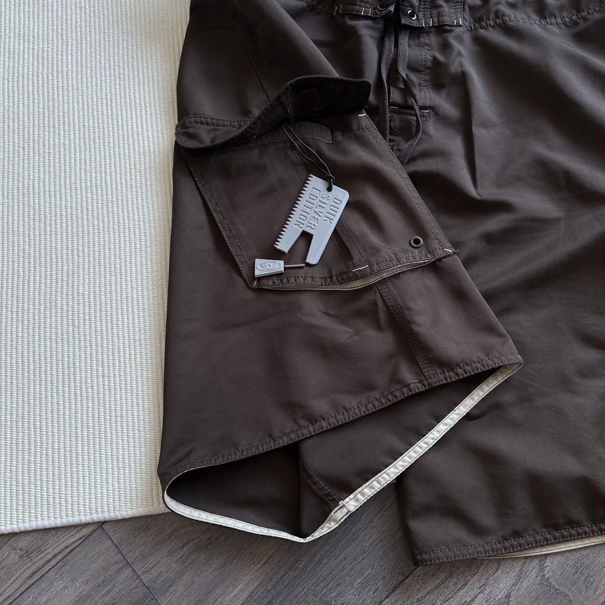 Quiksilver Vintage Quiksilver Brown Cargo Board Surf Shorts Size US 36 / EU 52 - 3 Thumbnail