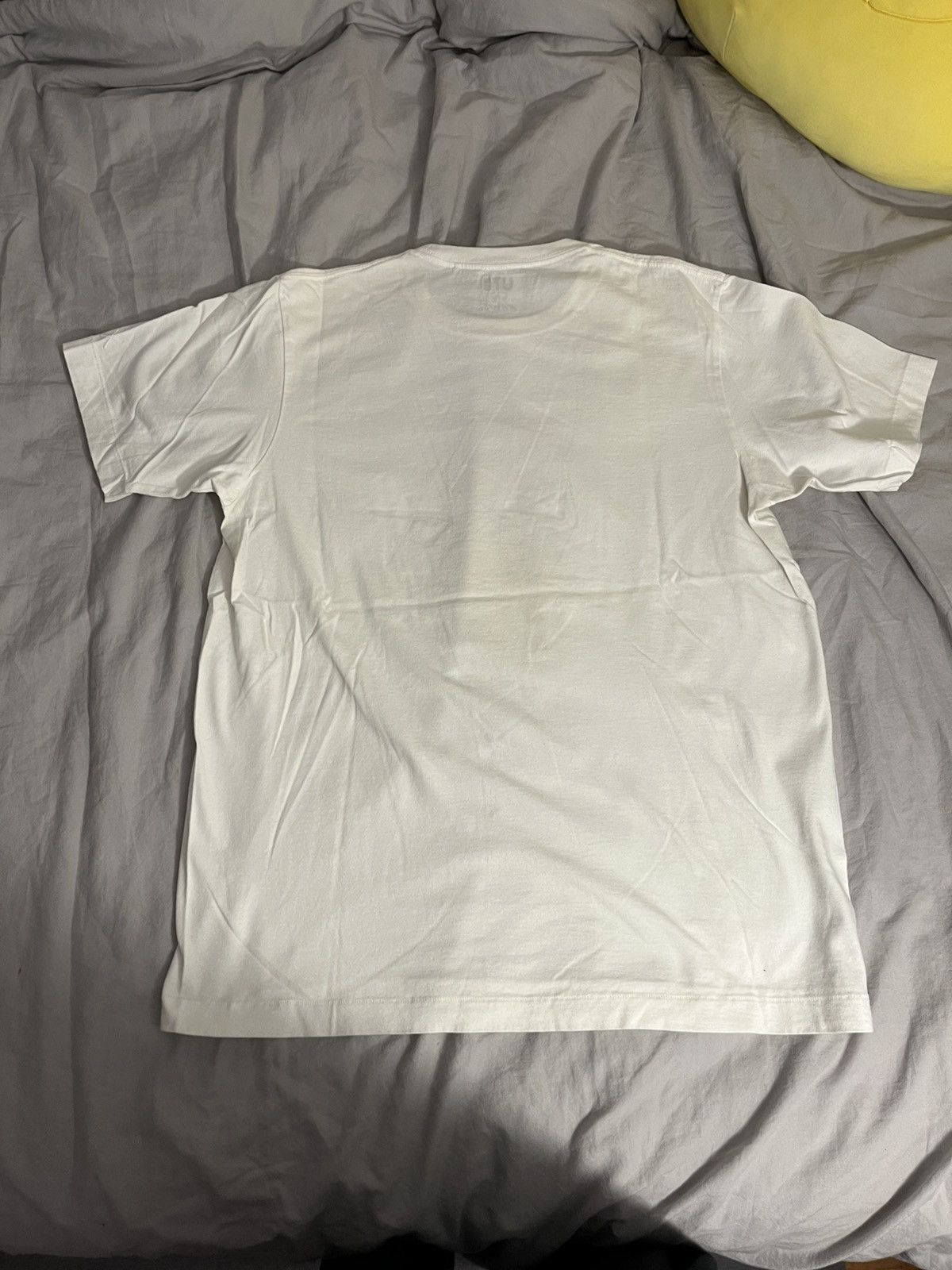 Kaws × Uniqlo Kaws uniqlo pink guy tee white Size US L / EU 52-54 / 3 - 6 Thumbnail