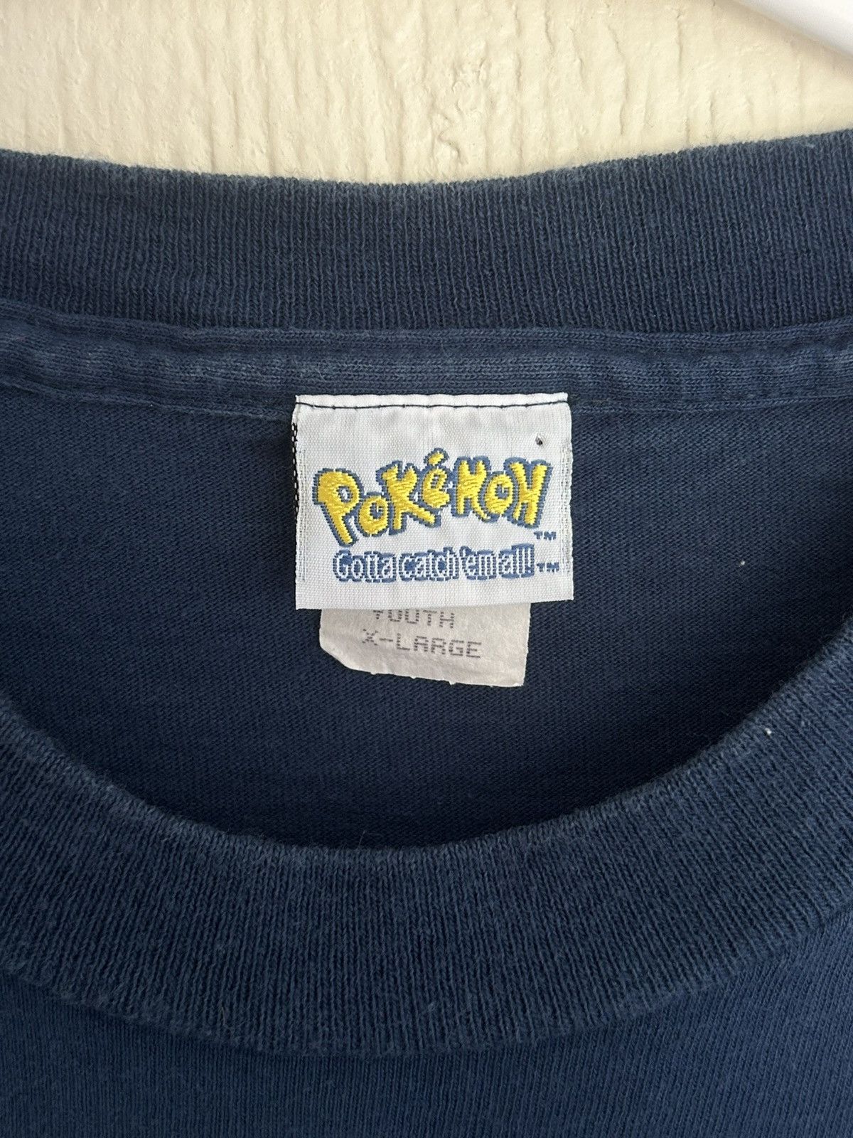 Pokemon Vintage 1999 Pokémon Ash Poké Ball Go! Graphic T-shirt Size US M / EU 48-50 / 2 - 4 Thumbnail